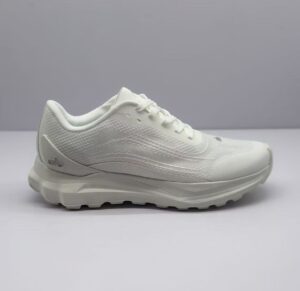 alo Triple White