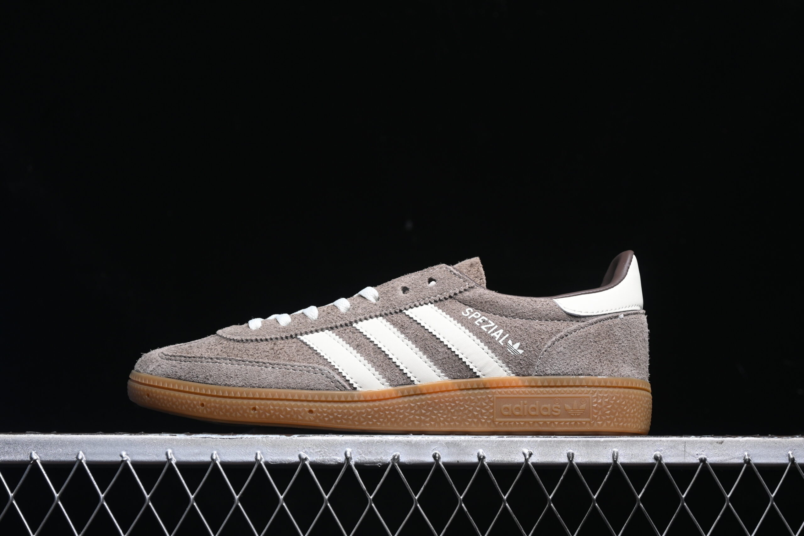 Adidas Handball Spezial IF6490 Adidas Classic Retro Casual Skate Shoes
