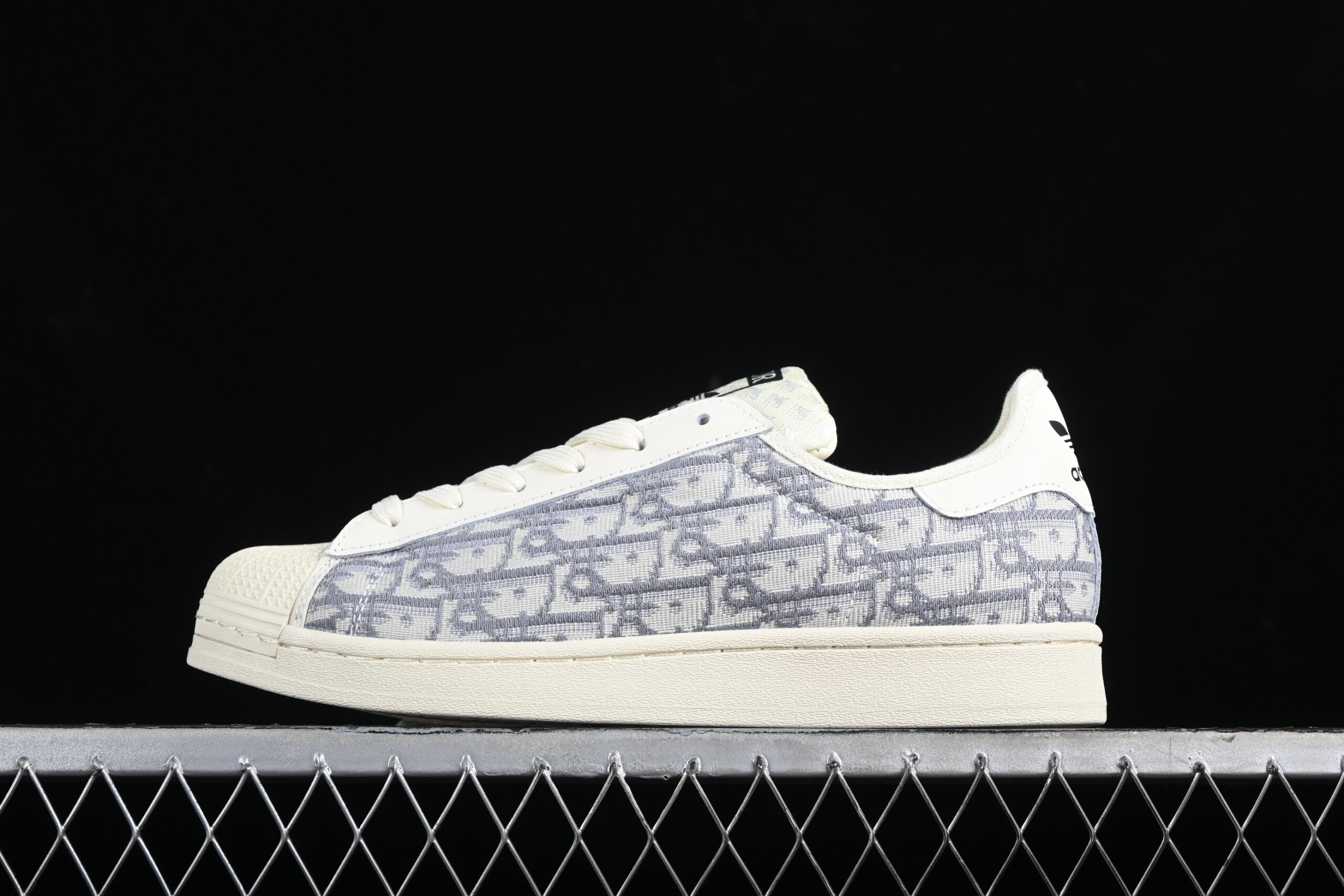 Adidas Originals Superstar I66921 Collaboration Superstar Platform Casual Skate Shoes