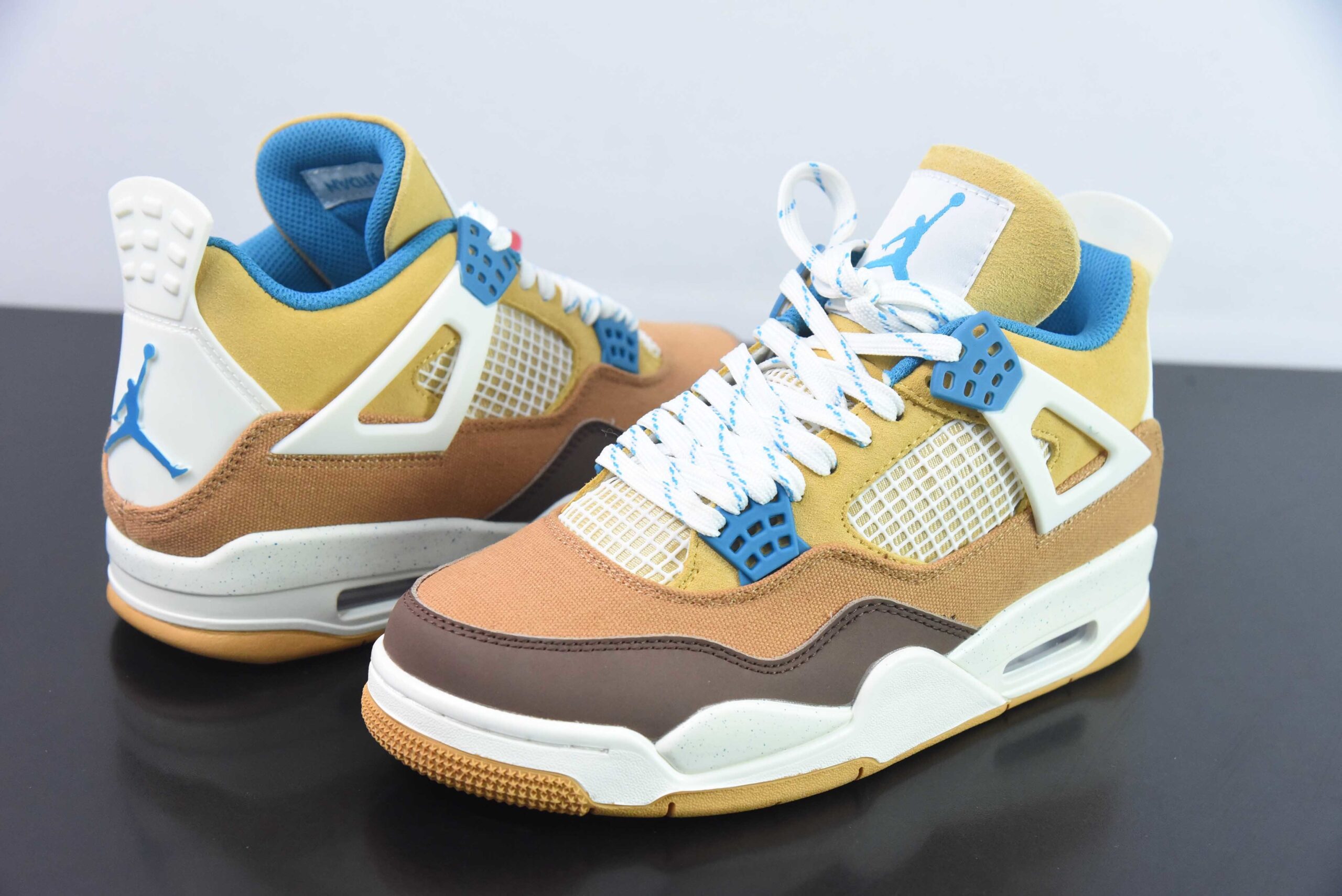 1UNN63238648 AJ 4 "Cacao Wow"GS Brown White FB2214 200