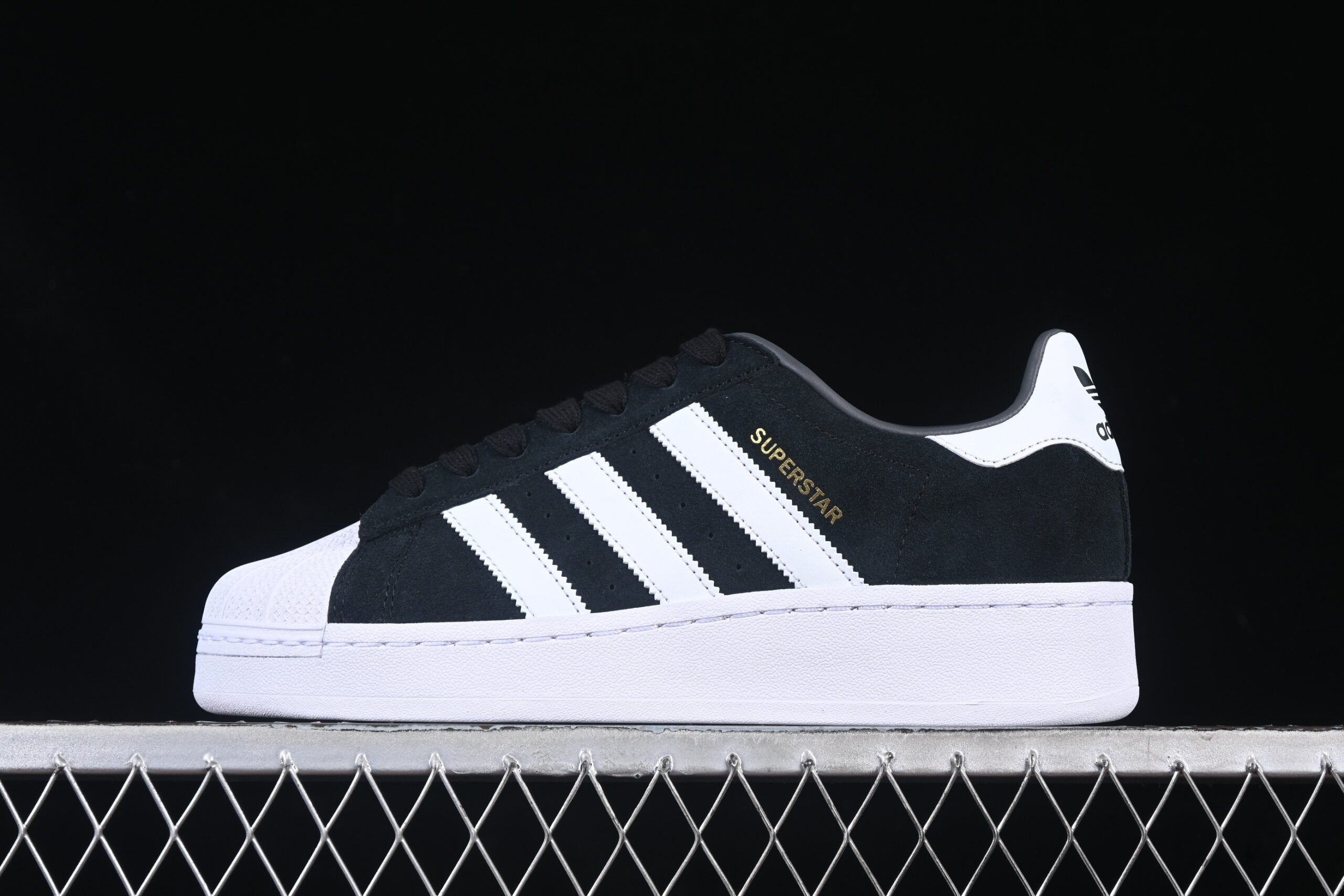 Adidas Originals Superstar XLG ID4657 Superstar Platform Casual Skate Shoes