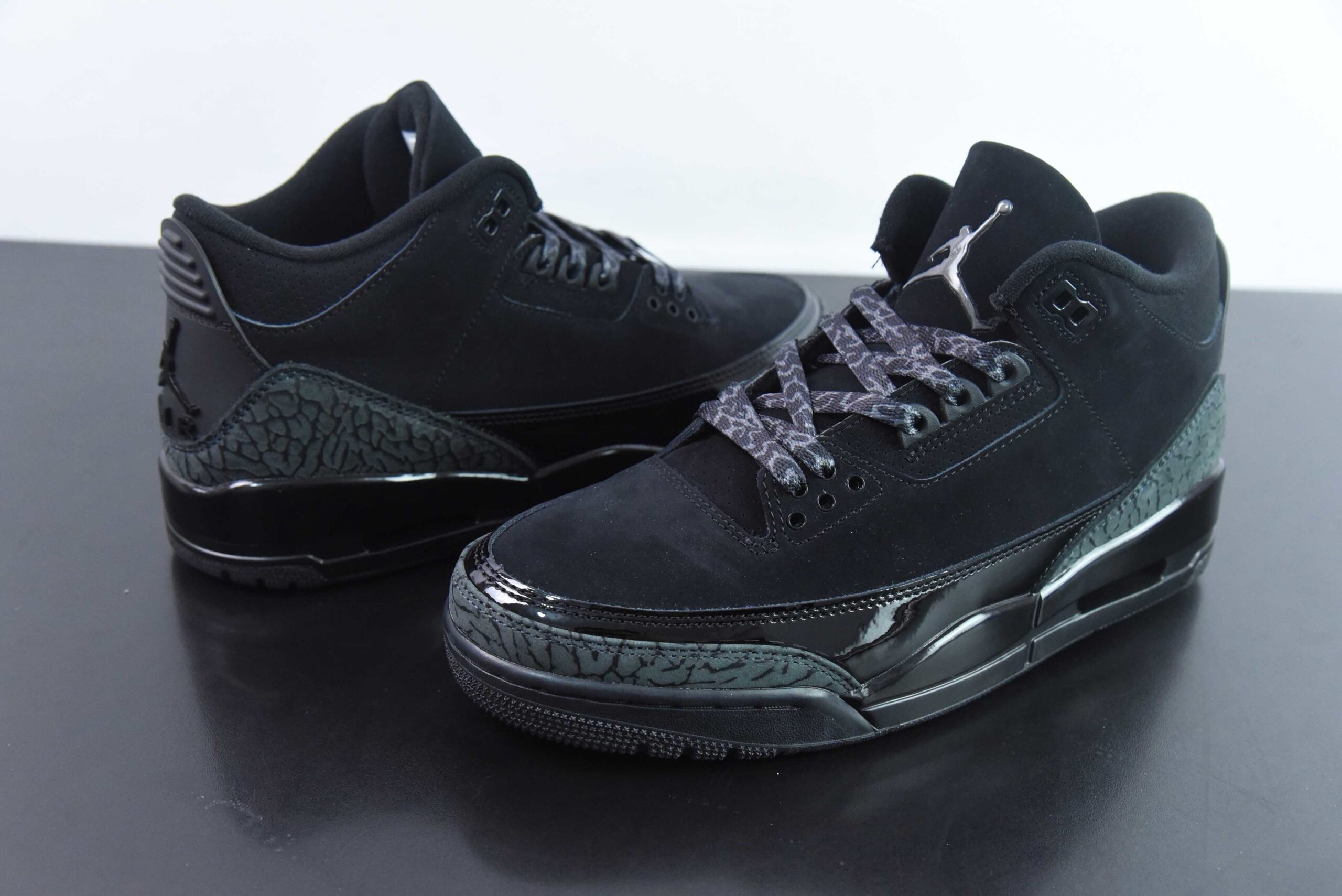 EHFD40949768 Nike AJ3 3 Culture Basketball Shoes Black Black Cat CT8532-001