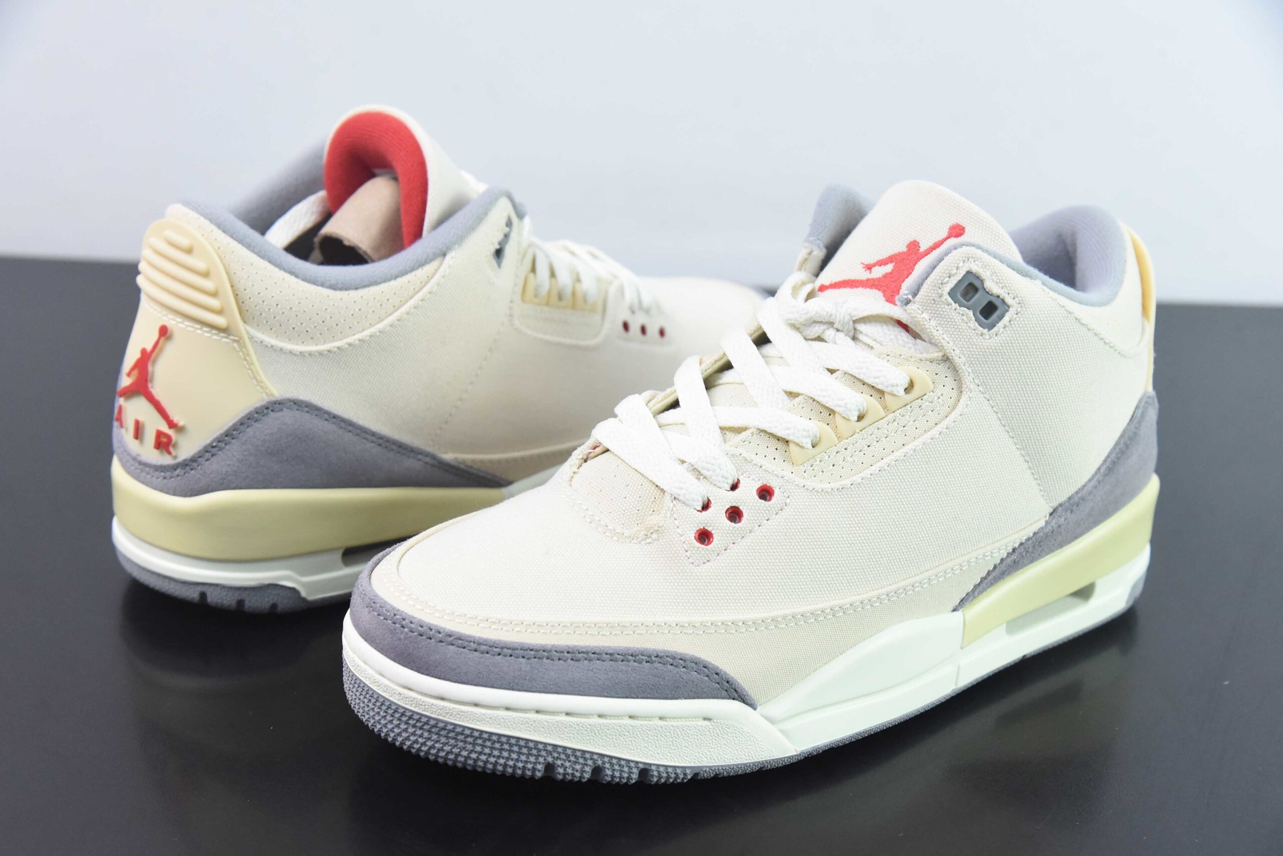 FNW83008949 AJ3 "Muslin" AJ3 3 Grey Basketball Shoes DH7139-100