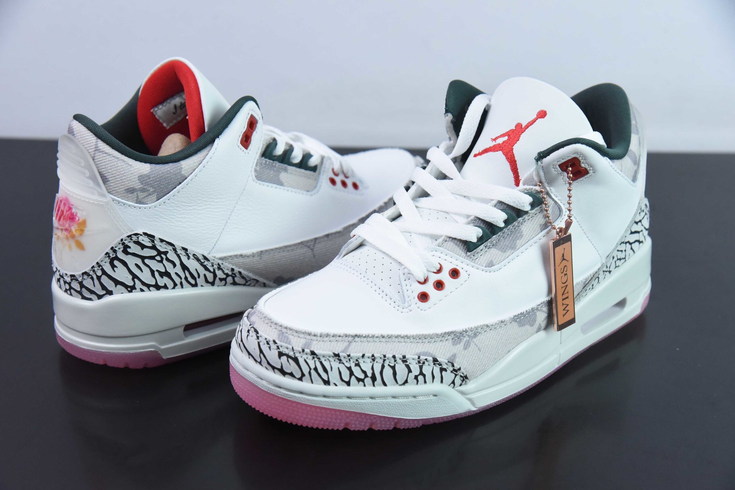 GHFZ21565450 Nike AJ3 Retro "Wings" 3 HM6993-100