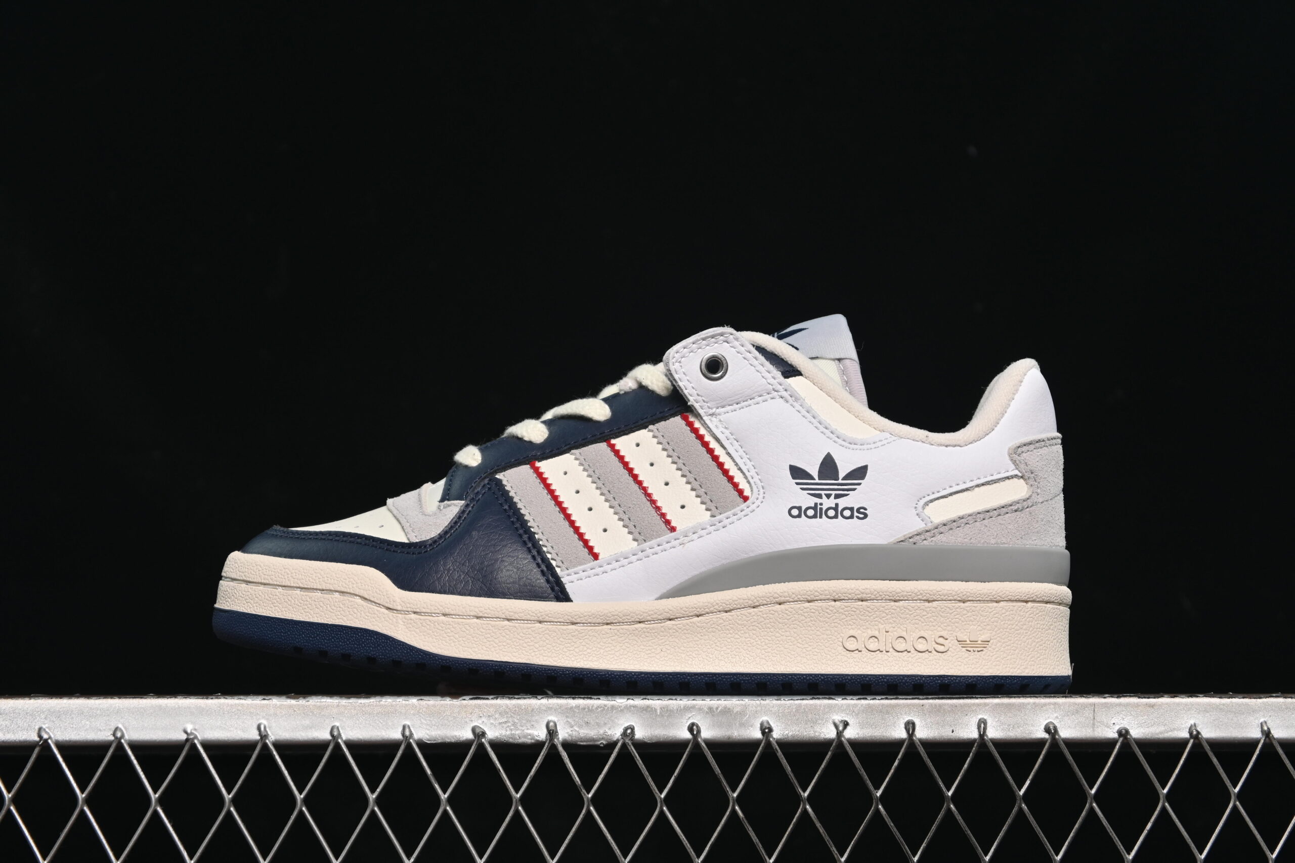 J Version Ad Forum 84 Low JP9967 Popular Item Classic Retro Basketball Shoes