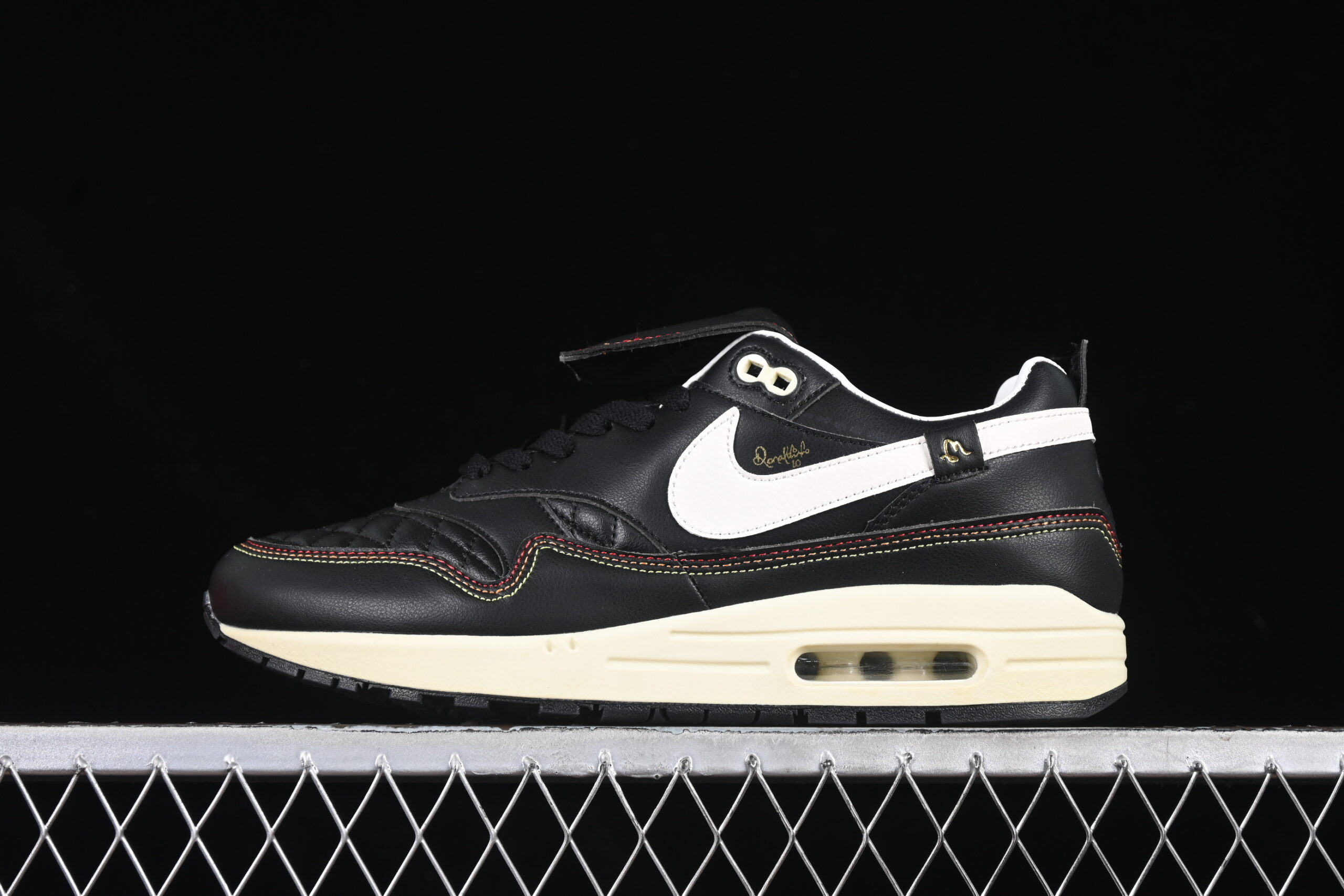 Nike Air Max 1 Nike Retro Running Shoes 315352-271