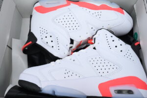 BA1Q1 Red Cost Effective Jordan 6 Sports Basketball Shoes 384664-123 Air Jordan 6 Retro 'White Infrared'