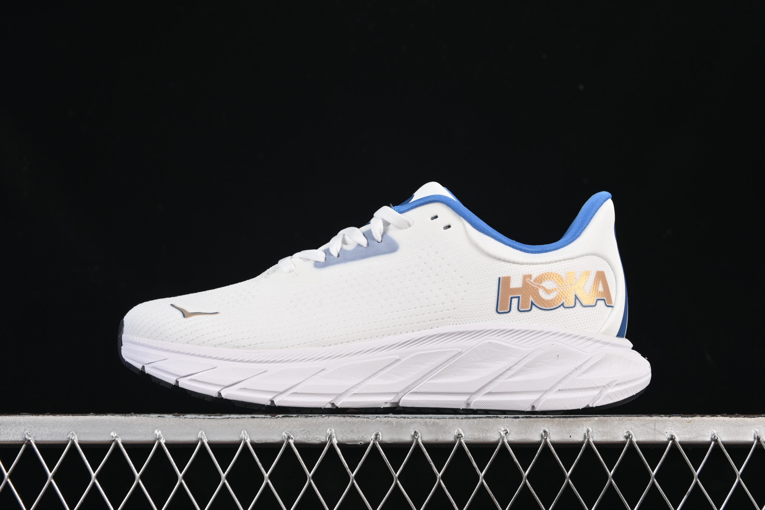 Hoka Arahi 7 7 Running Shoes 1147870 FTG
