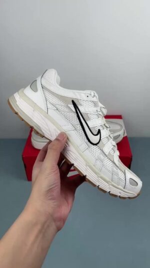 D Authentic Label Company Level Nike P-6000 Nike Retro Running Shoes HF4898-121