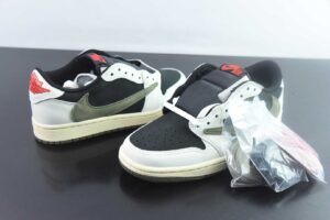 AFS71327347 FxTravis Scott x Air Jordan 1 Triple Collaboration Reverse Swoosh Brown White Pink Reverse Swoosh DZ4137 206
