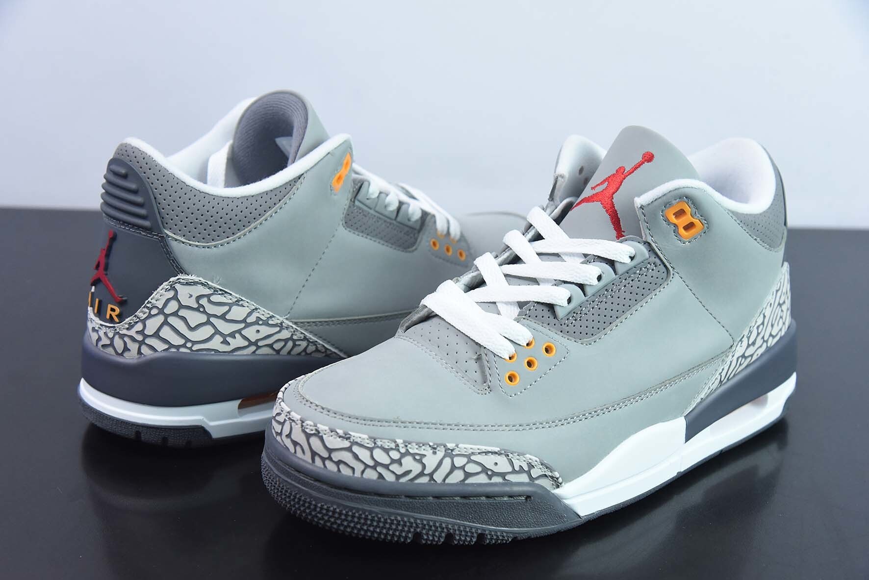 Sakura L00H6 AJ3 Retro "Cool Grey" AJ3 Grey CT8532-012