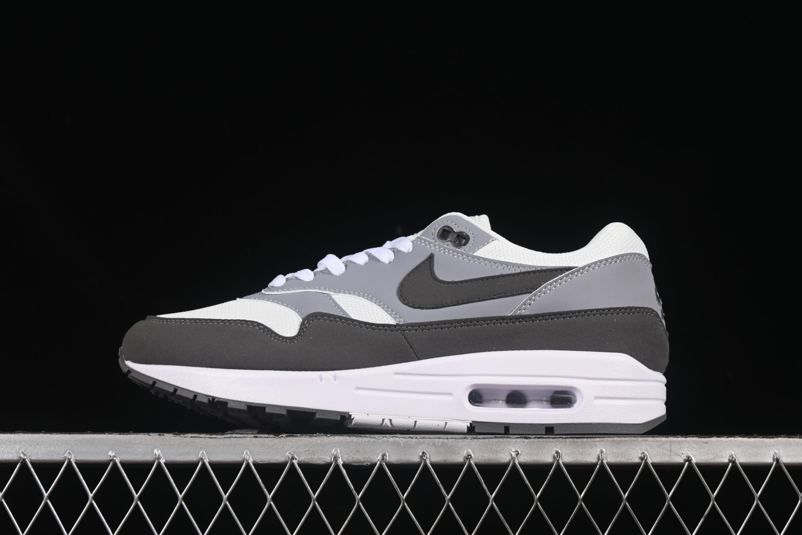 Nike Air Max 1 Nike Retro Running Shoes HM9936-001
