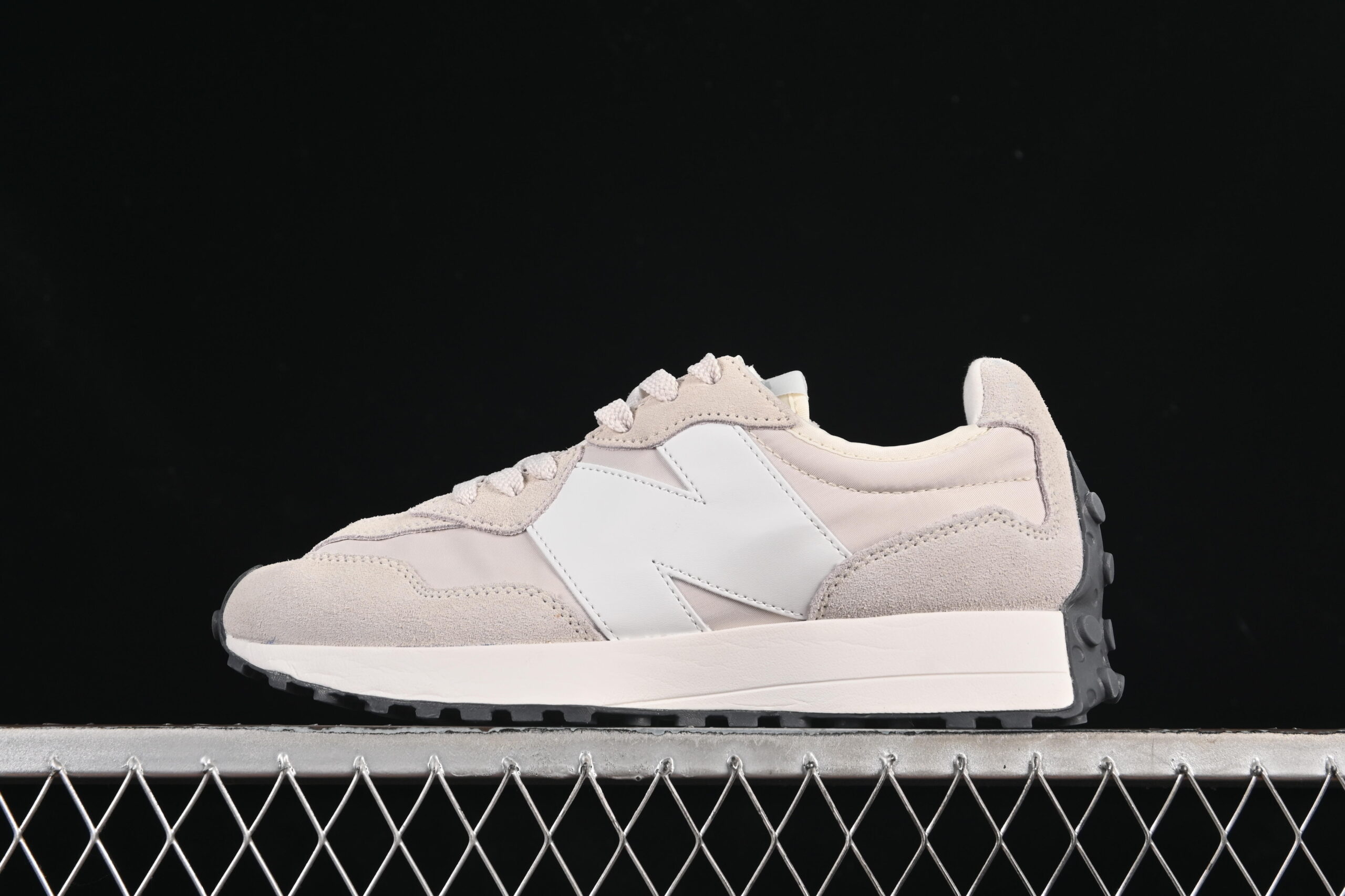 New Balance MS327 Series Retro Casual Sports Running Shoes U327EE