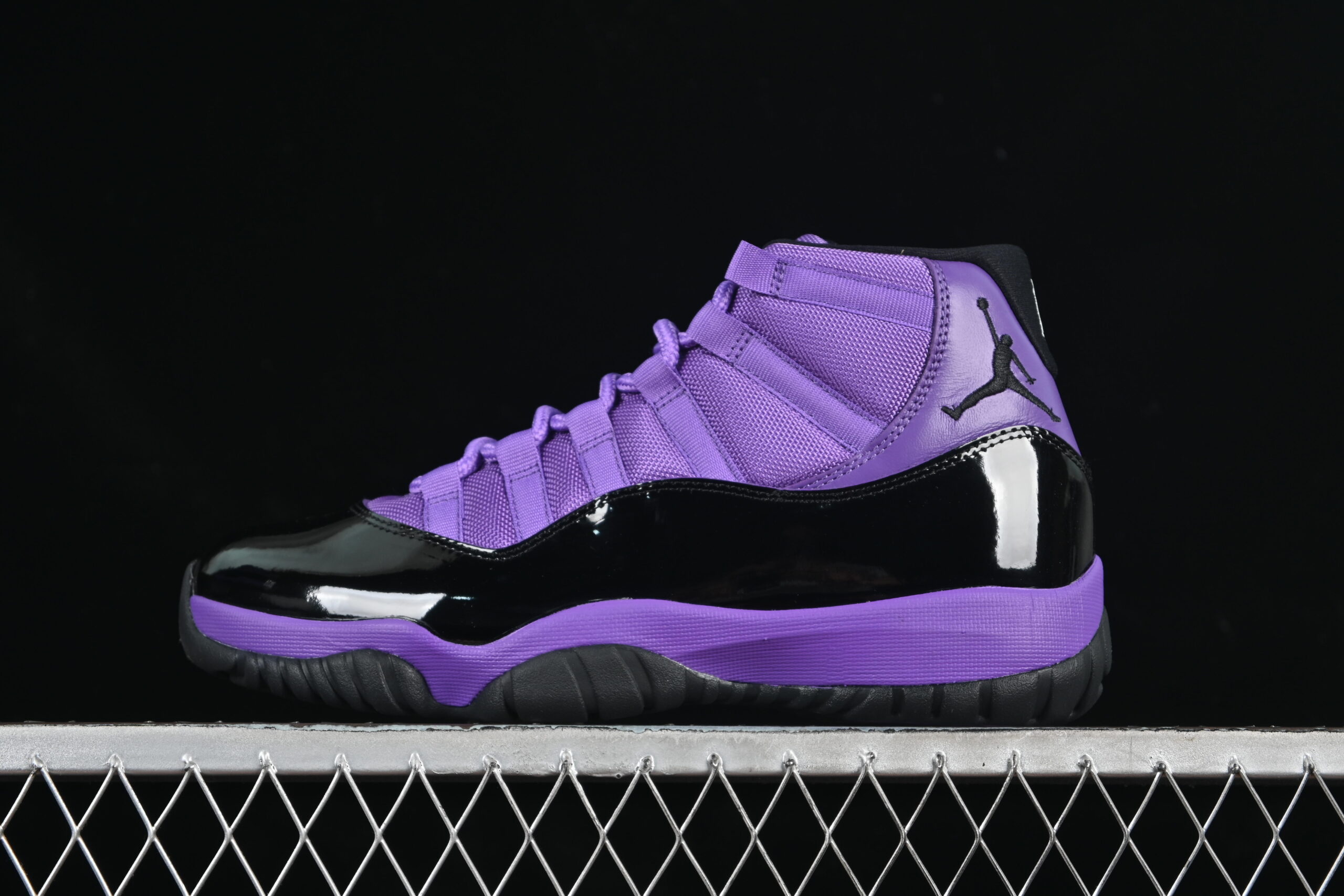 Air Jordan 11 Retro Air Jordan 11 Jordan 11 Black Pink High Top Basketball Shoes CT8012-500