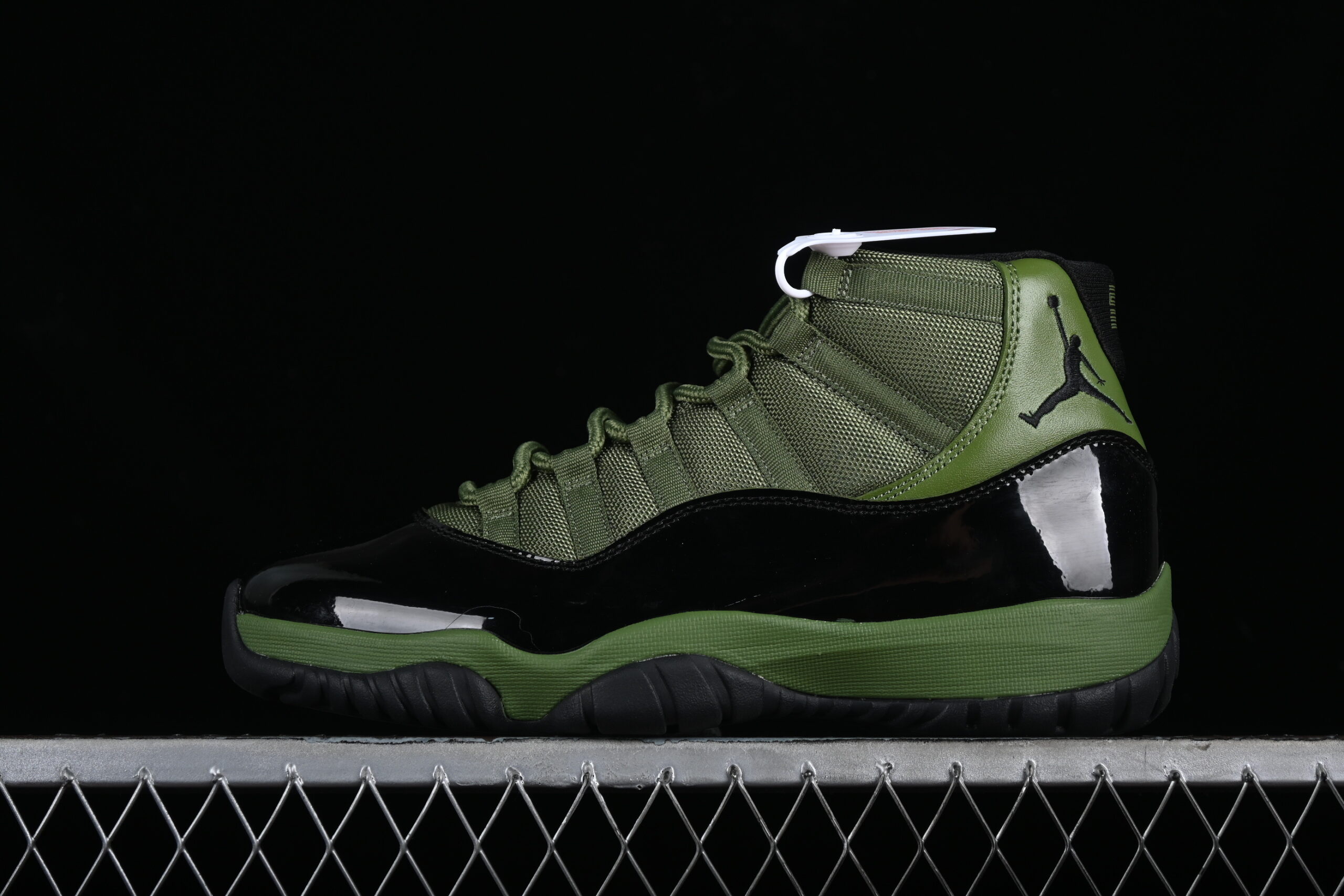 Air Jordan 11 Retro Air Jordan 11 Jordan 11 Black Green High Top Basketball Shoes CT8012-300