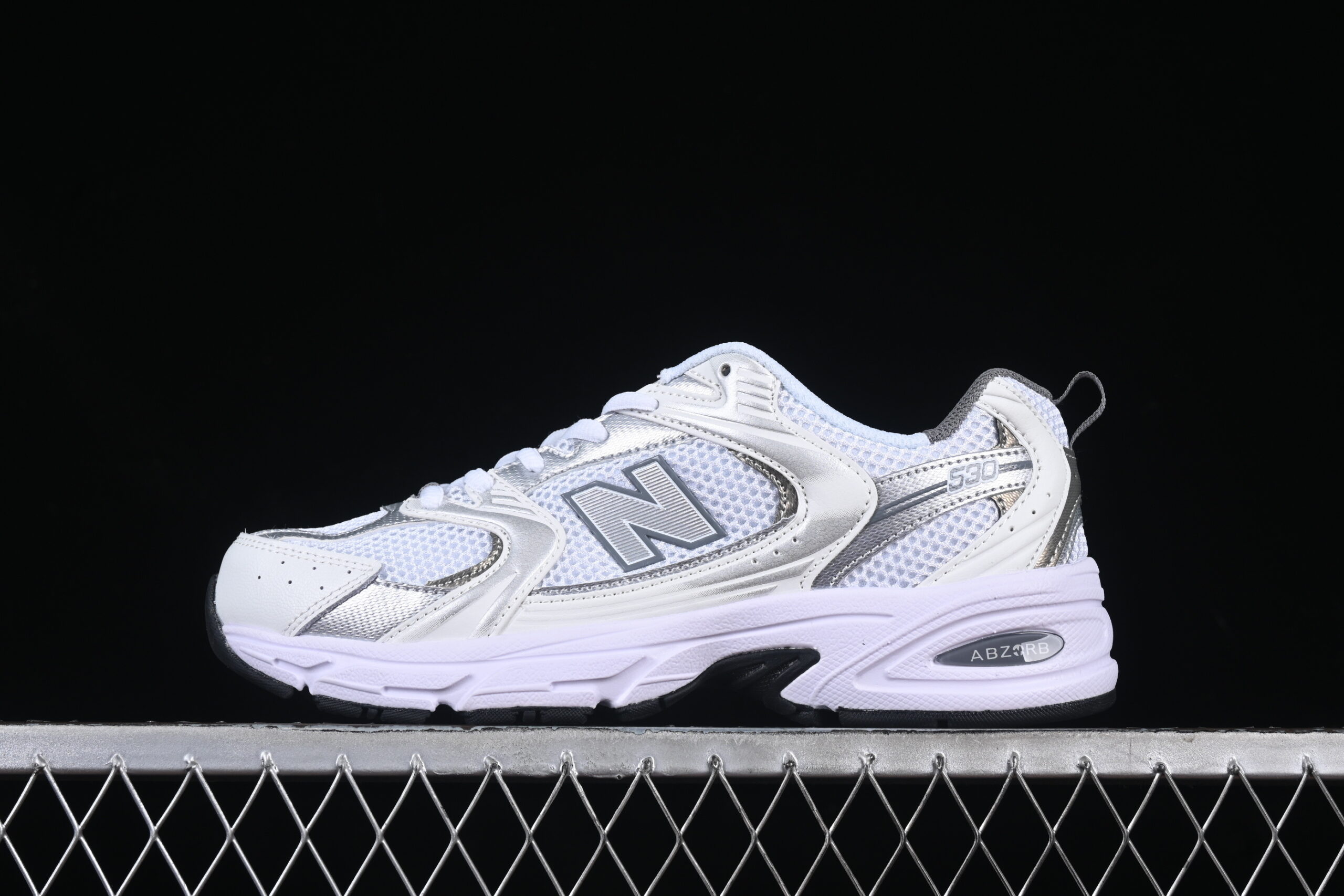 F Version New Balance NB530 Series Retro Casual Running Shoes MR530AD