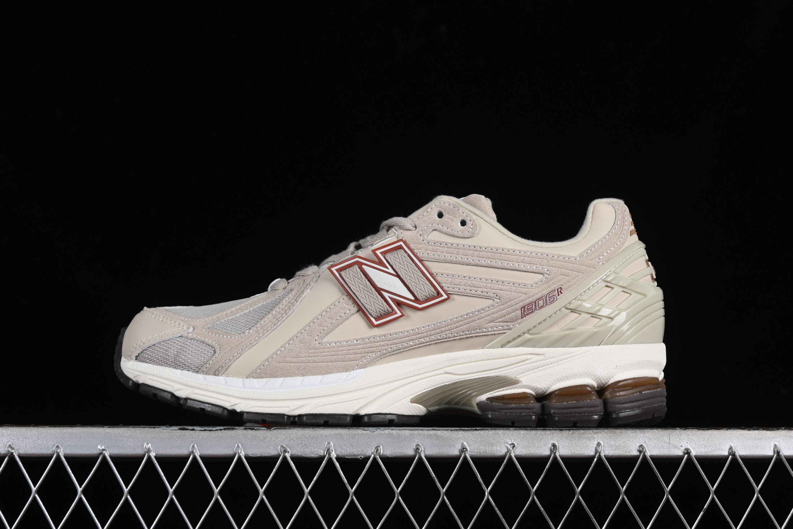 DT Version New Balance 1906 Series Retro Casual Sports Running Shoes M1906RFT
