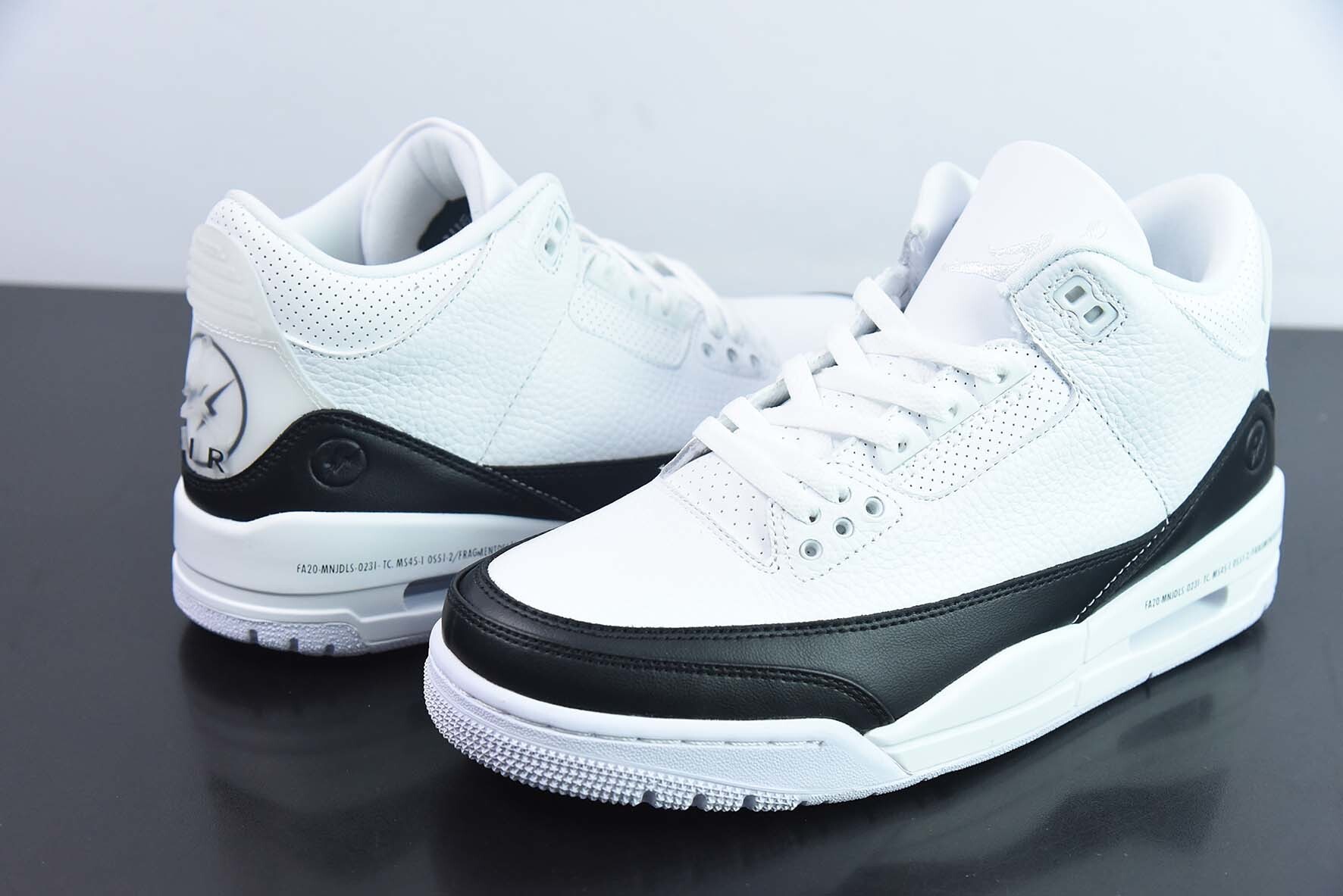 LNU21021142 Fragment Design x AJ3 Collaboration DA3595-100