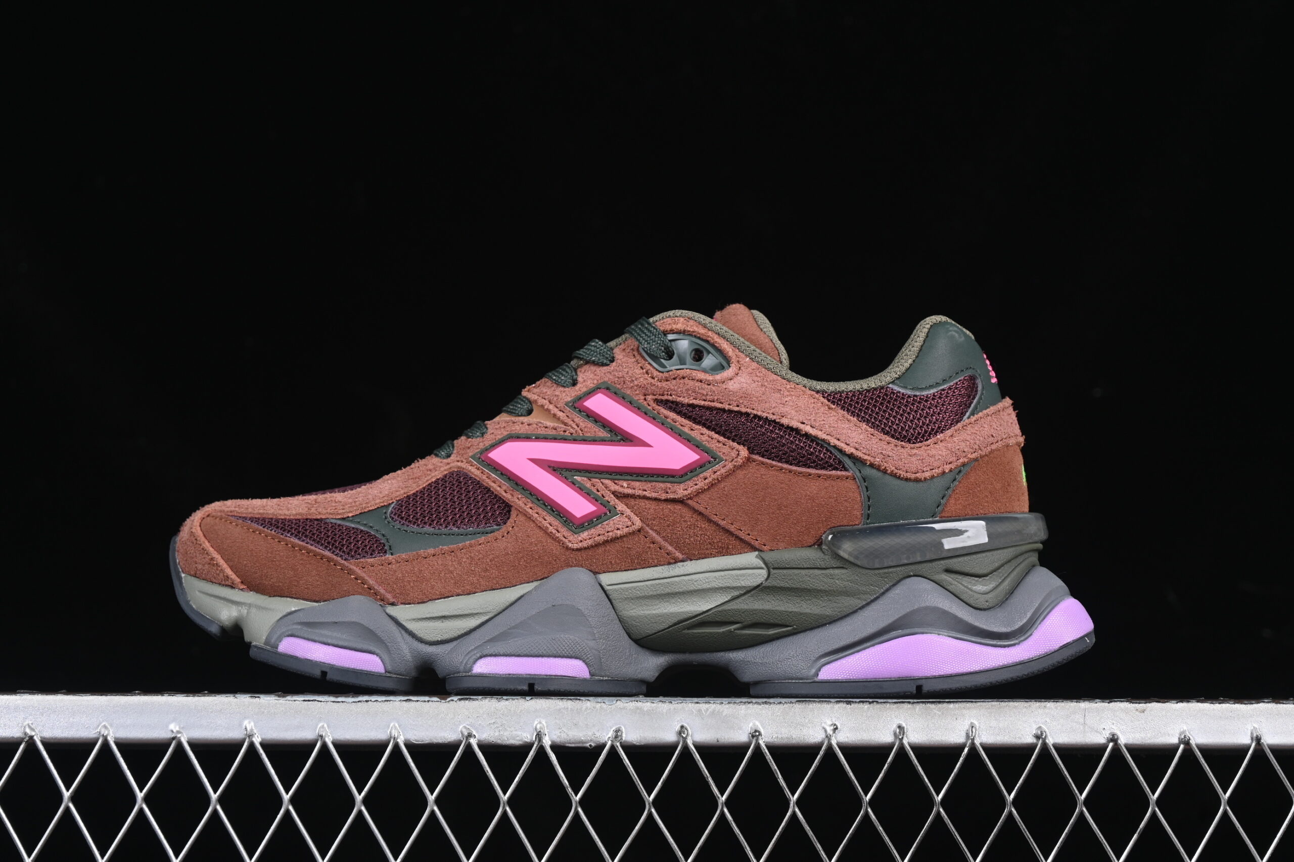 F Version New Balance NB9060 Retro Casual Sports Running Shoes U9060BUR