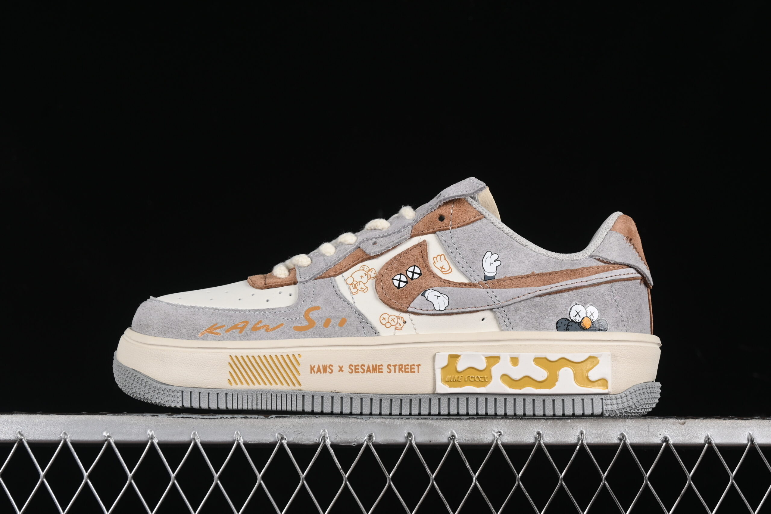 Kaws x Nike Air Force 1'07 Low Air Force 1 Low Top Casual Skate Shoes Custom CW6688-806