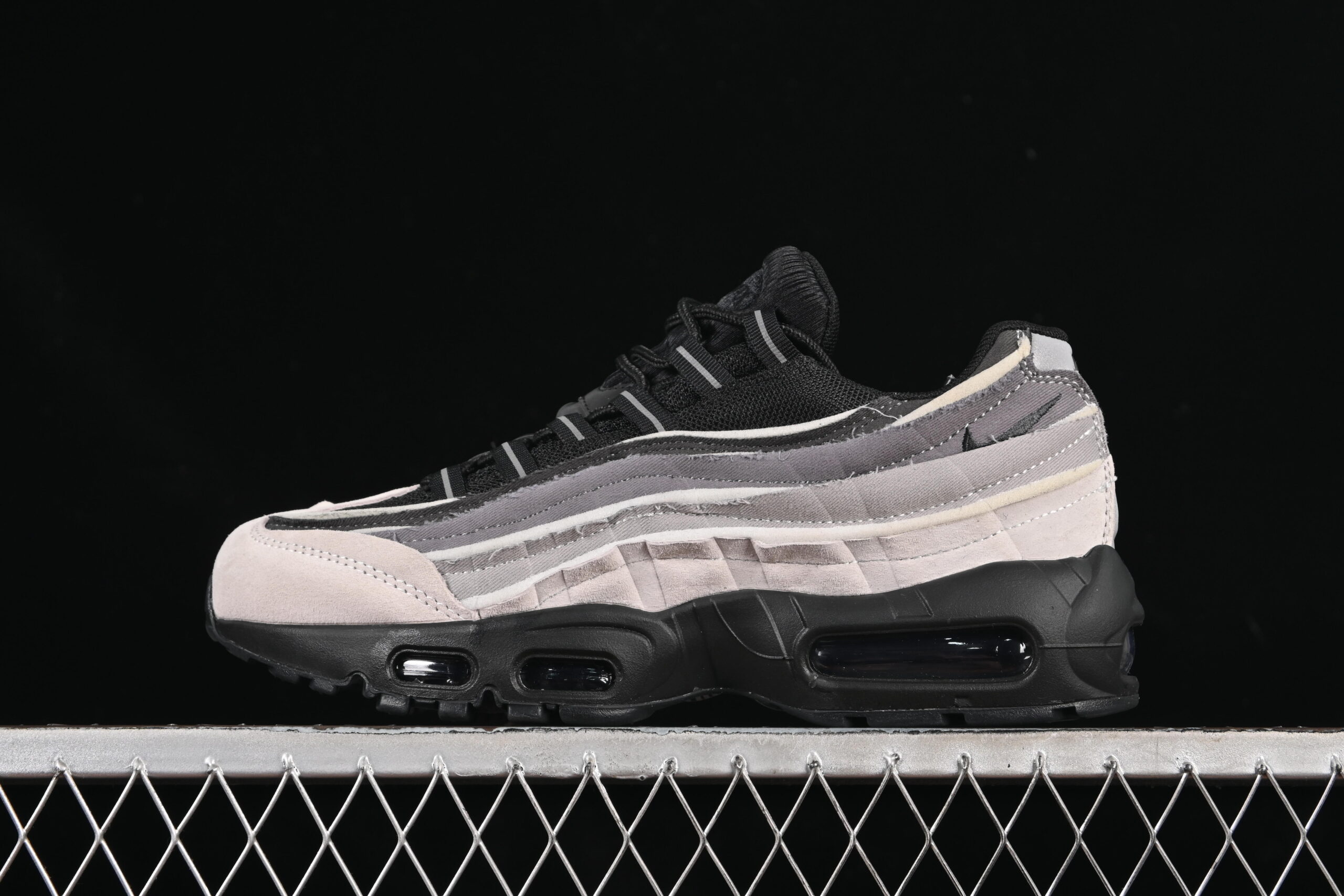 Nike Air Max 95 Retro Running Shoes CU8406-101
