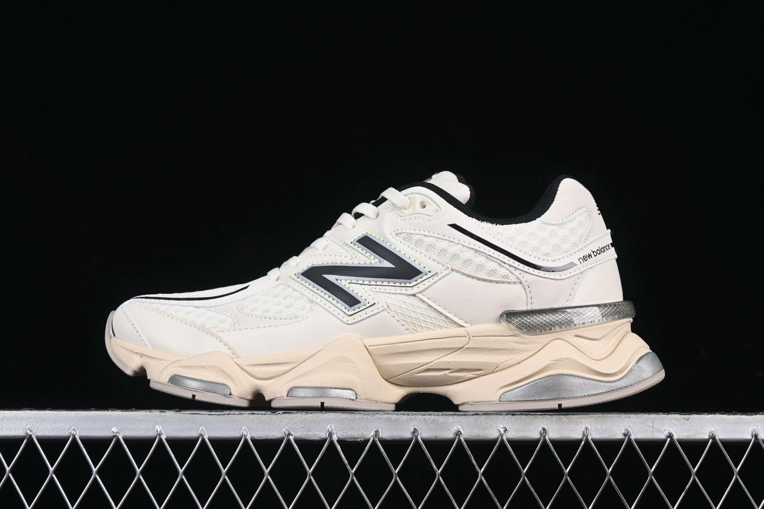 F Version New Balance NB9060 Retro Casual Sports Running Shoes U9060DUA