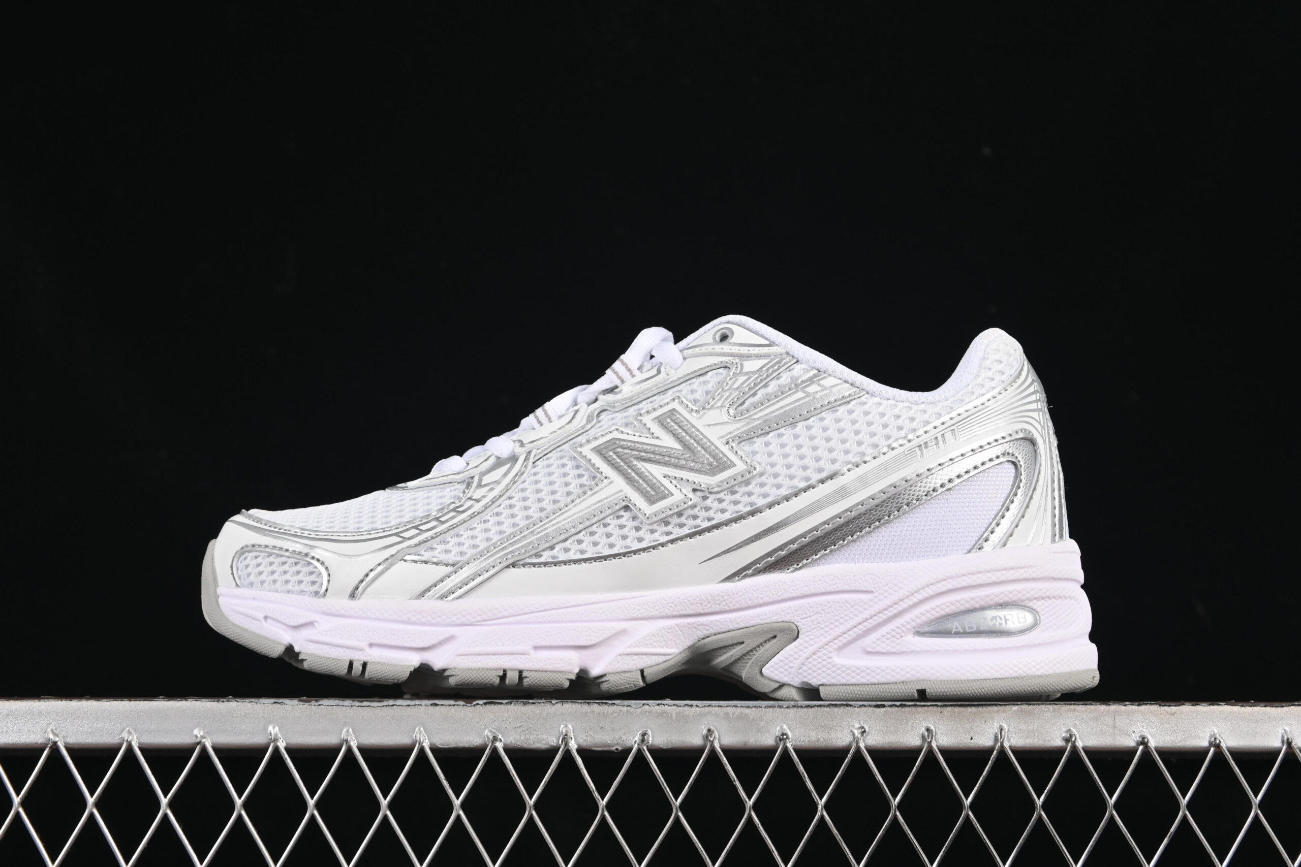 N Version New Balance 740 Series Retro Casual Sports Running Shoes U740WM2
