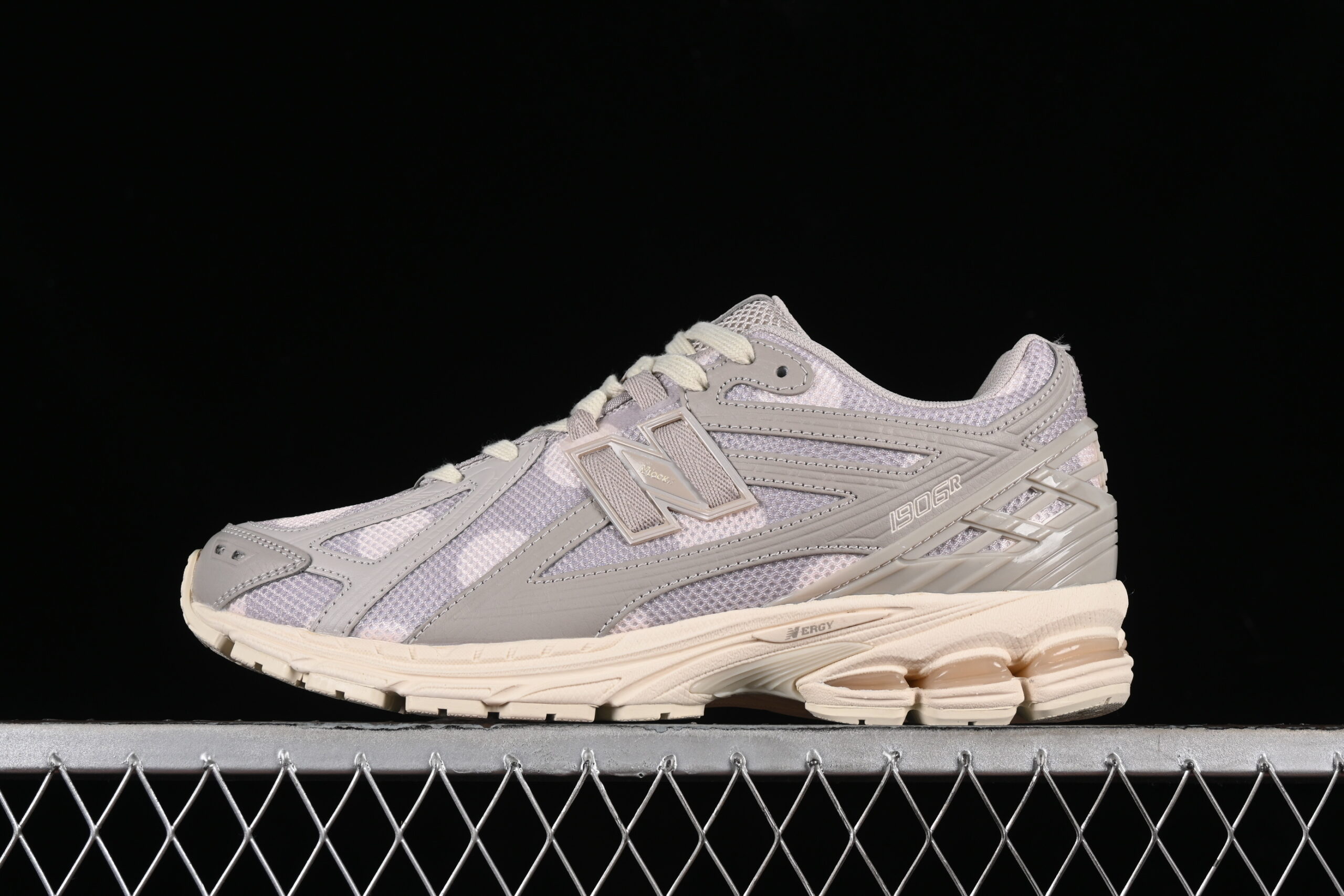 M Version New Balance 1906 Series Retro Casual Sports Running Shoes M1906RPA