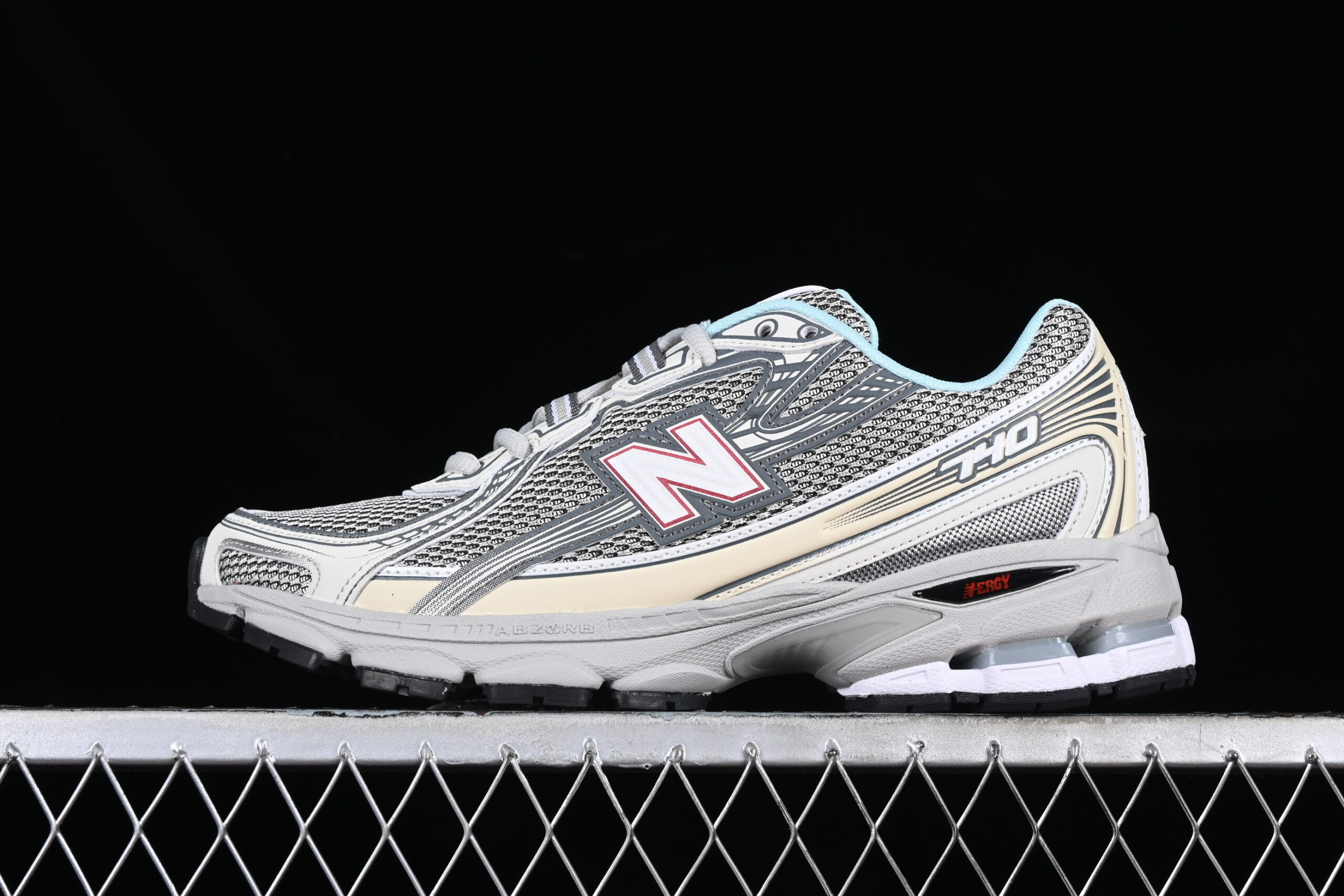 Company Level New Balance 740 Series Retro Casual Sports Running Shoes MR740SD