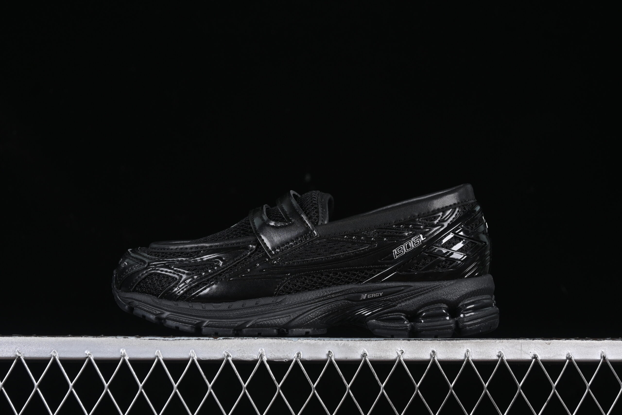 New Balance 1906 Series Casual Shoes U1906LAI