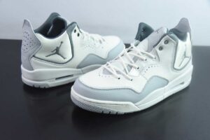 QNC45111135 Nike Courtside 23 Jordan AJ3 Mid Top Basketball Shoes HQ1192-101
