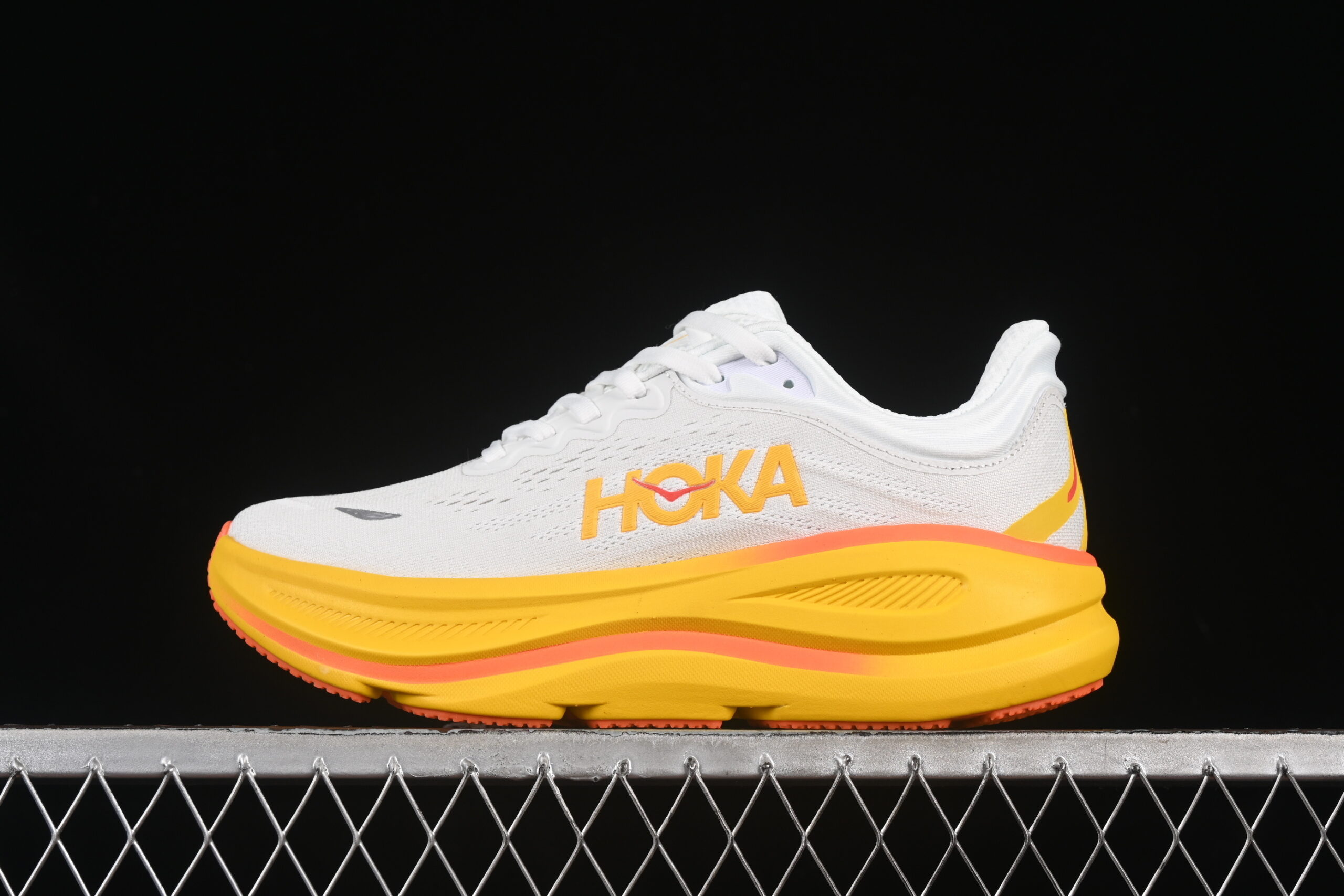 HOKA ONE ONE Bondi 9 Functional Running Shoes 1162011 VLD