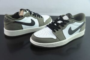 CAJI43472232 Low Top Green White Green Air Jordan 1 OG Medium Olive HQ6998-200