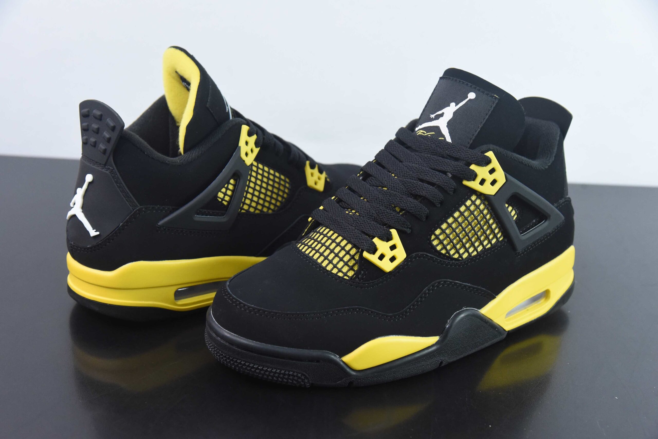 HNY51981842AJ 4 "Yellow Thunder" Aj4 Black Yellow GS 408452-017