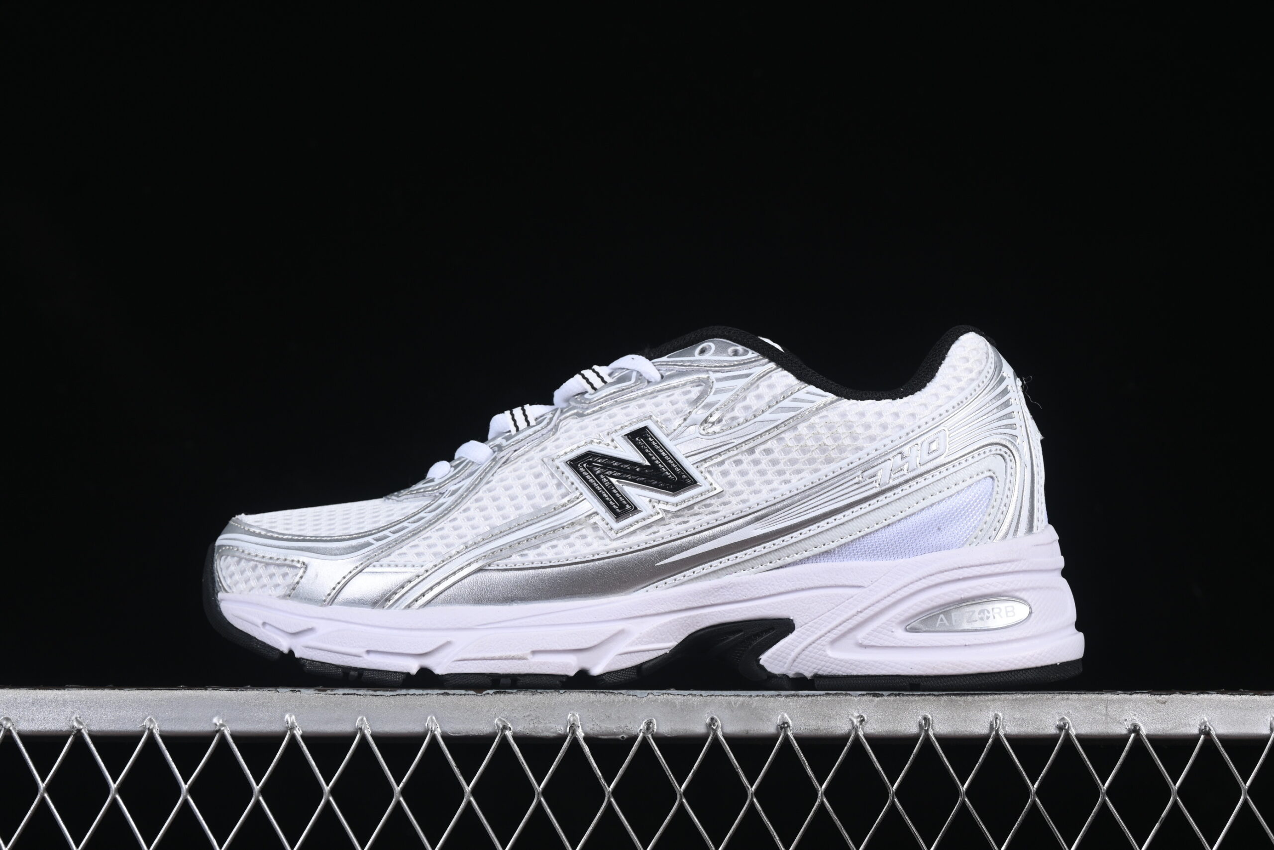 Company Level New Balance 740 Series Retro Casual Sports Running Shoes U740NW2
