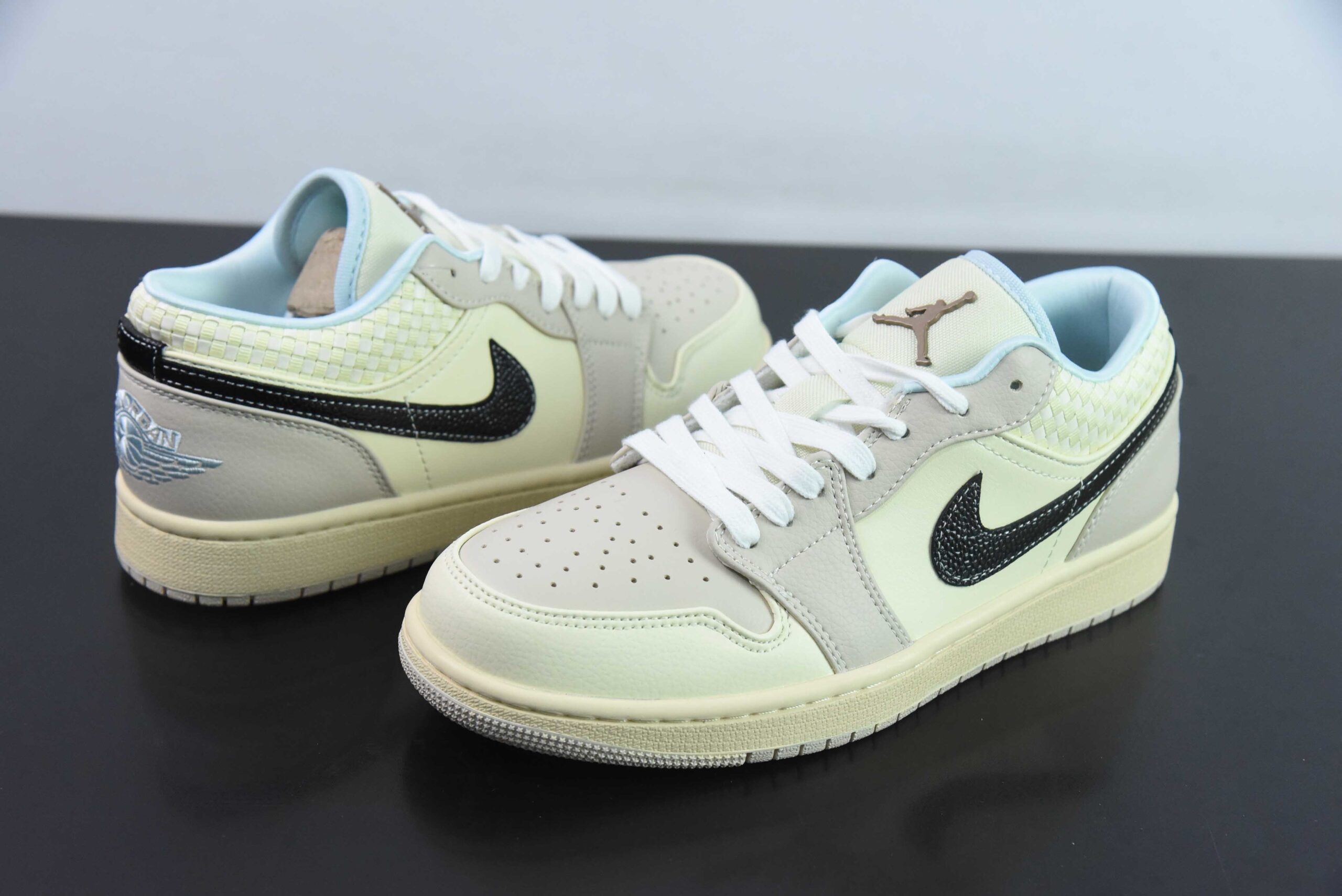 Mismatch CAJO85506338 Nike AJ Jordan 1 Low Top Retro Basketball Shoes HQ3440-101