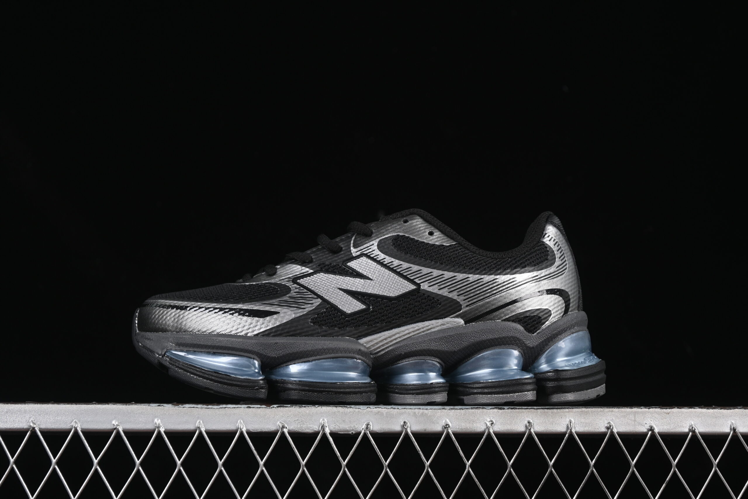 New Balance 2000 Series Retro Casual Sports Running Shoes U2000EA