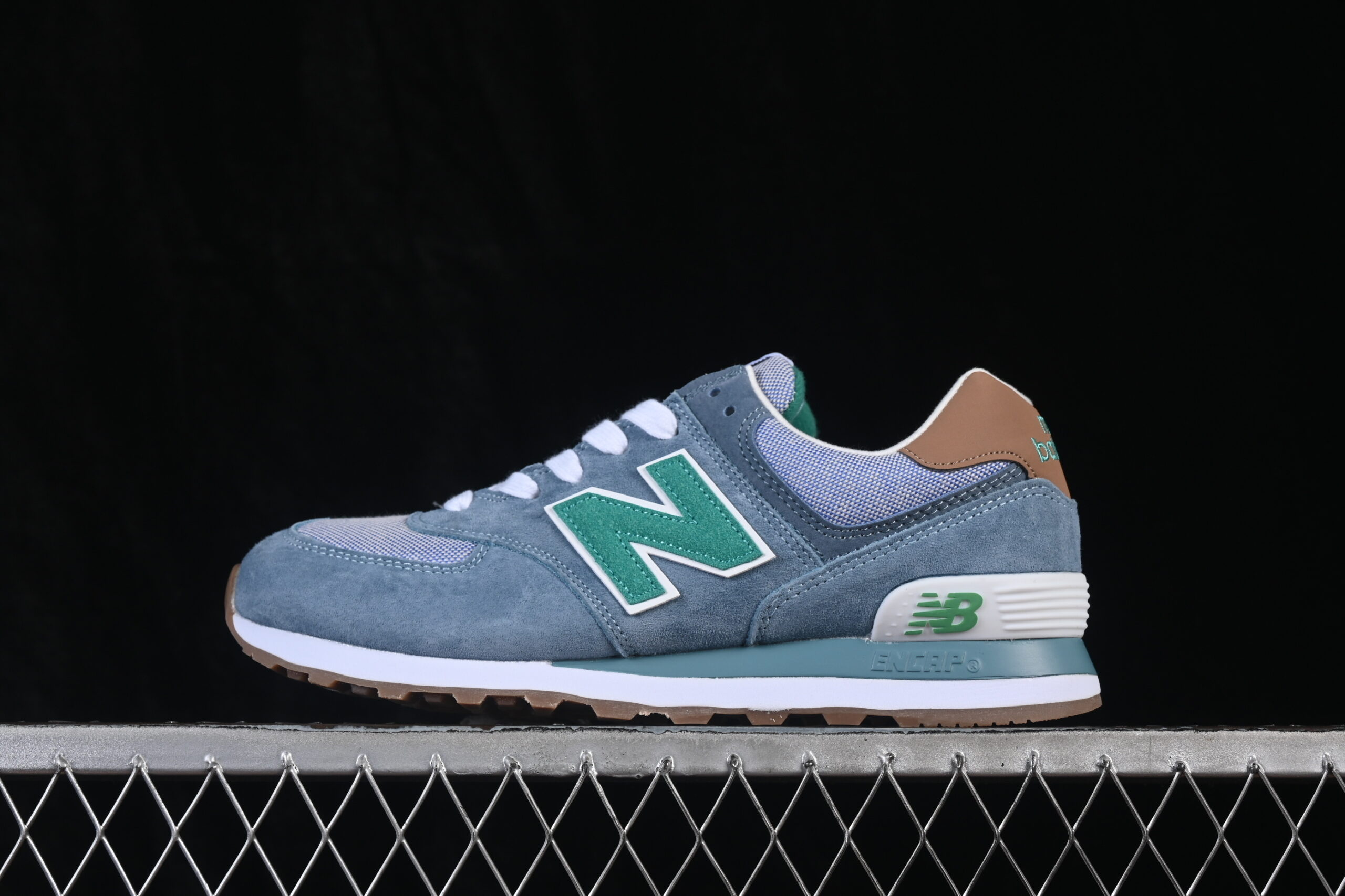Y Version New Balance 574 Series Retro Casual Running Shoes ML574PIA