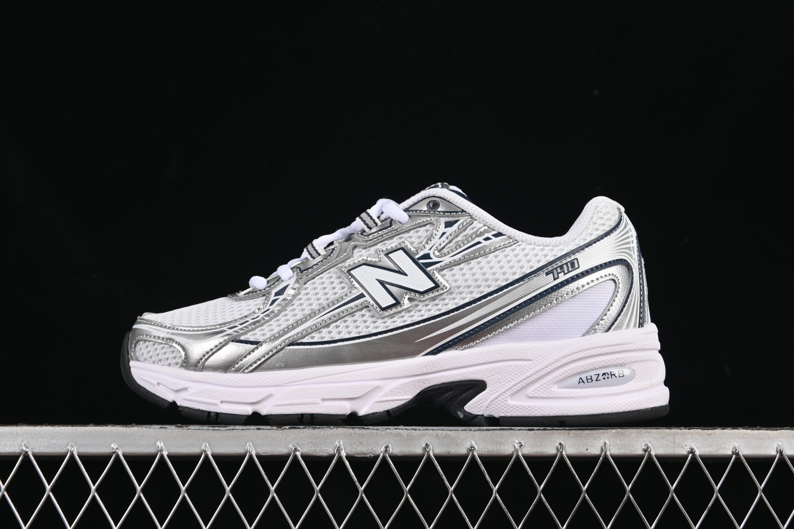 Company Level New Balance 740 Series Retro Casual Sports Running Shoes U740WN2
