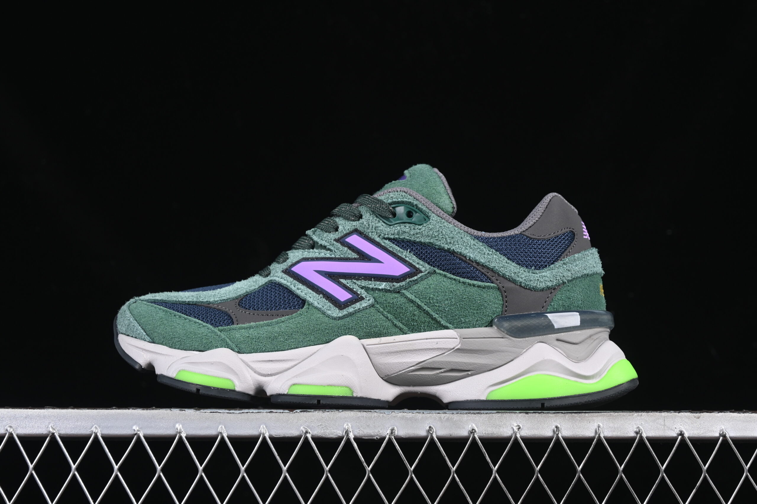 F Version New Balance NB9060 Retro Casual Sports Running Shoes U9060GRE