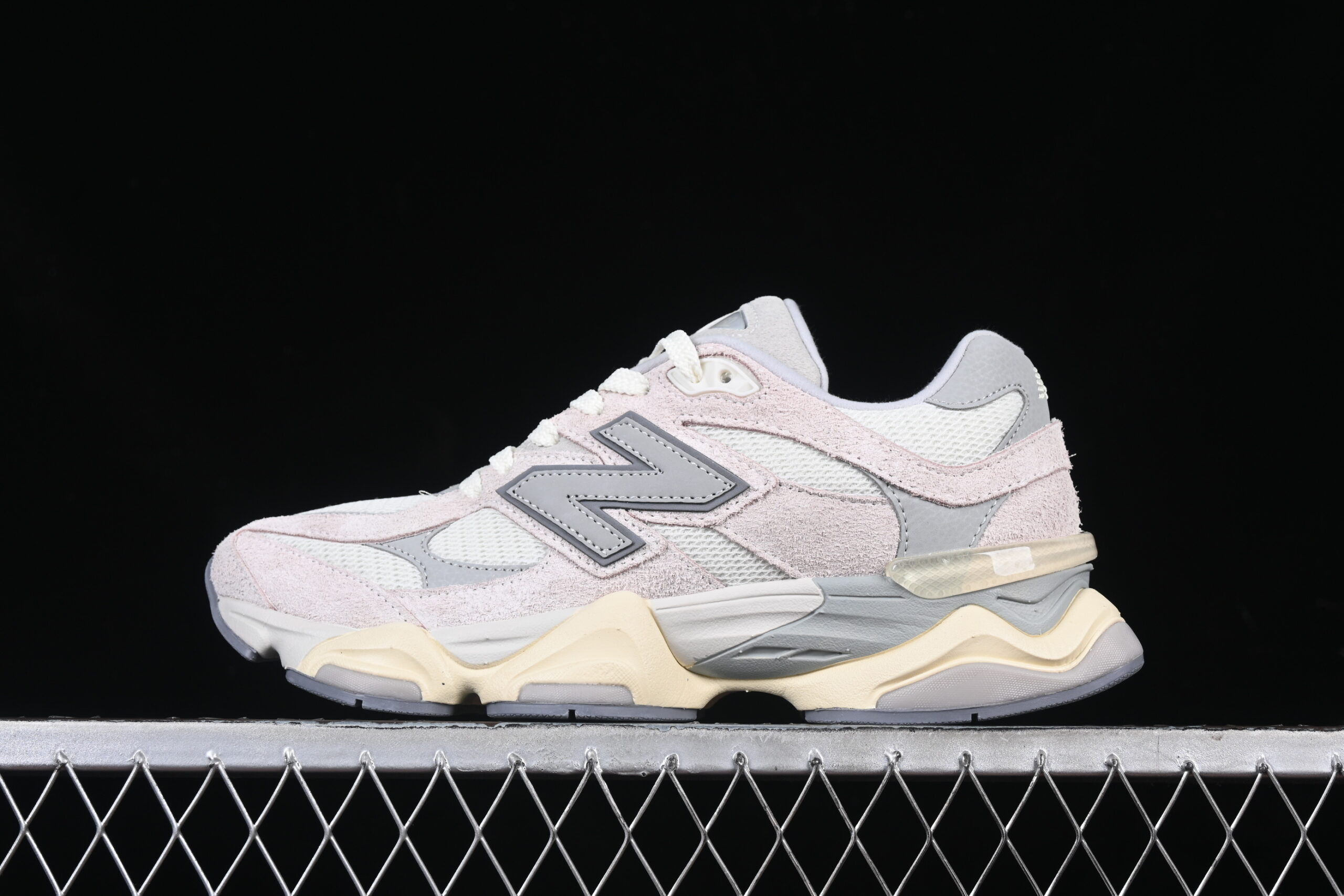 F Version New Balance NB9060 Retro Casual Sports Running Shoes U9060HSC