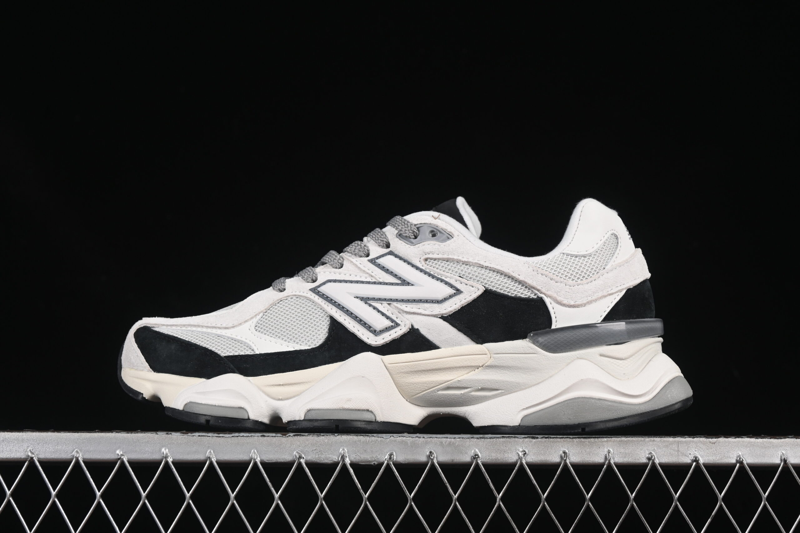 F Version New Balance NB9060 Retro Casual Sports Running Shoes U9060JBB