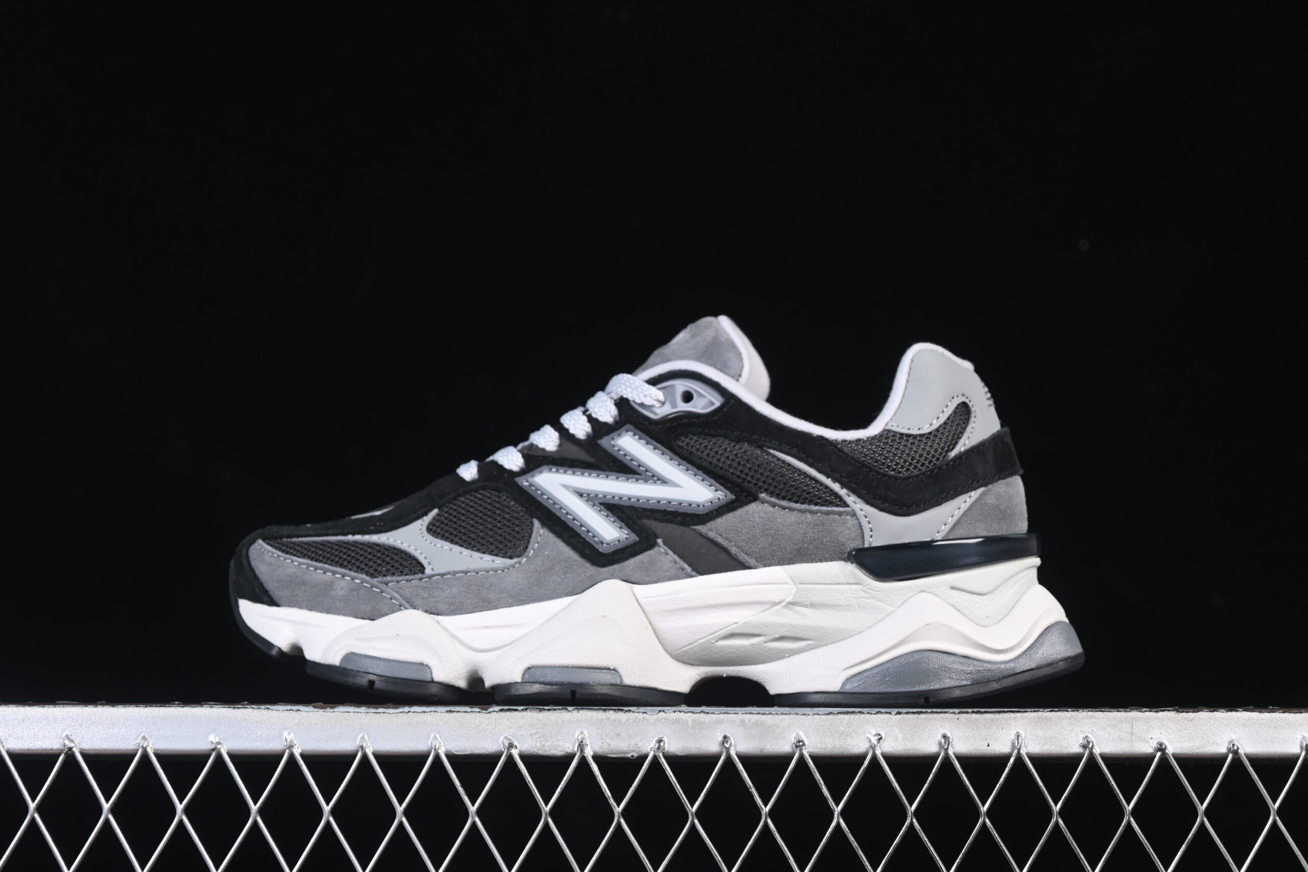 F Version New Balance NB9060 Retro Casual Sports Running Shoes U9060JBD