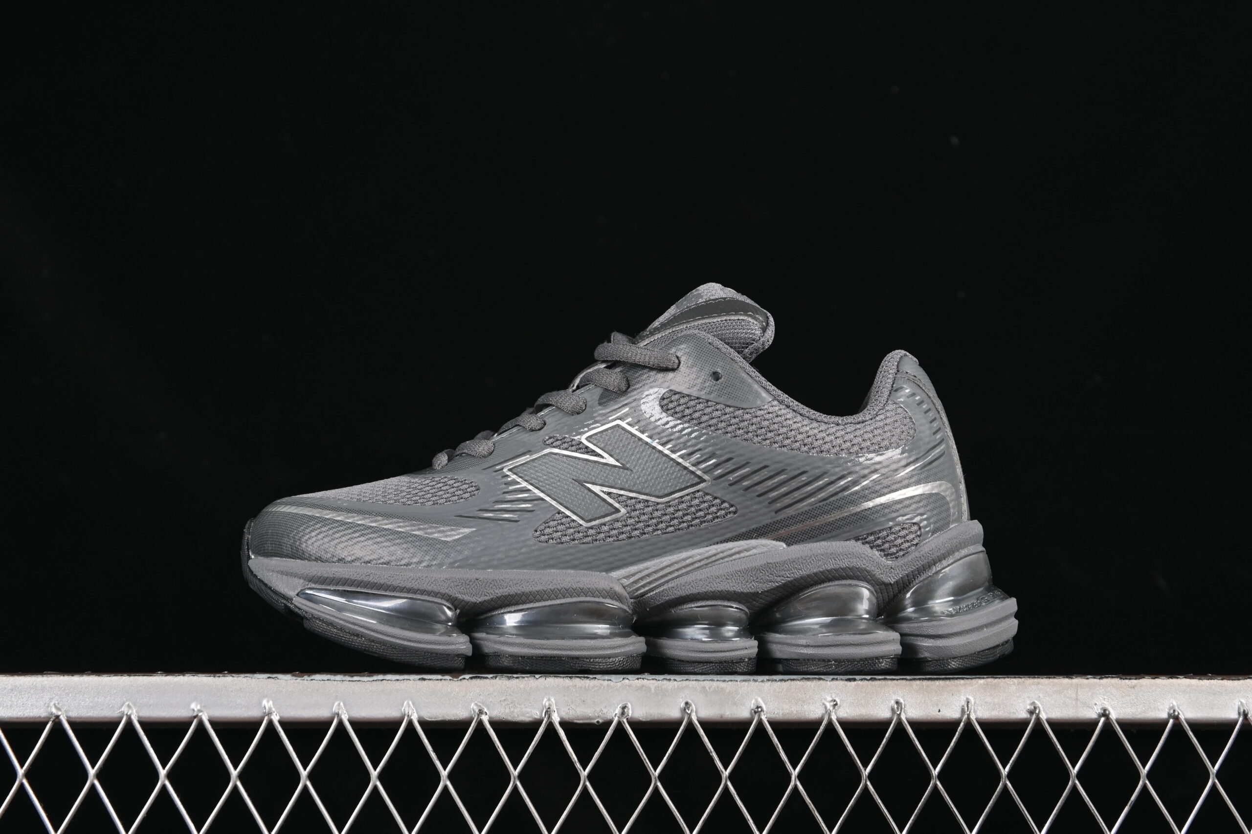 New Balance 2000 Series Retro Casual Sports Running Shoes U2000ZGB