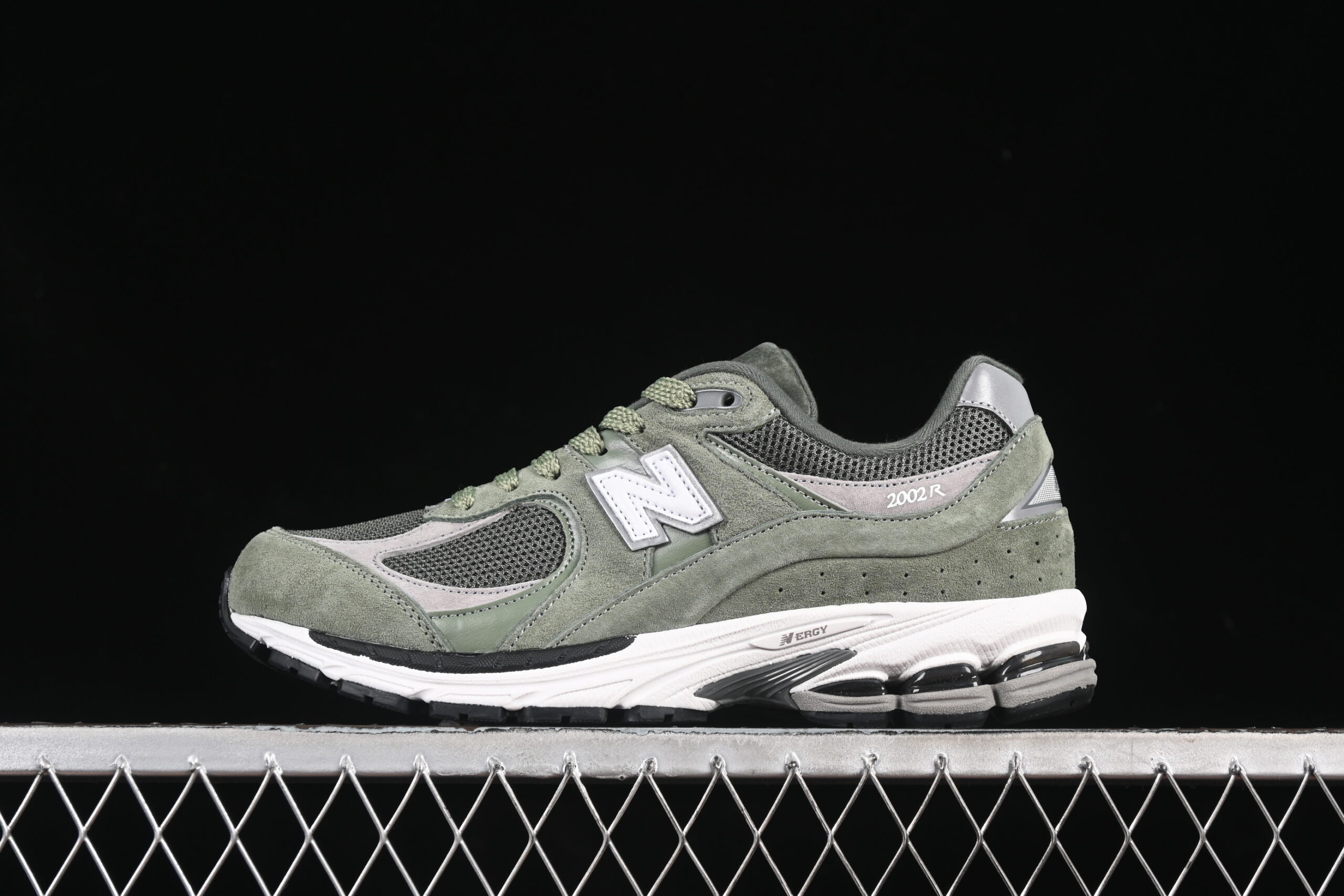 X Version New Balance 2002 Series Retro Casual Running Shoes M2002RG1