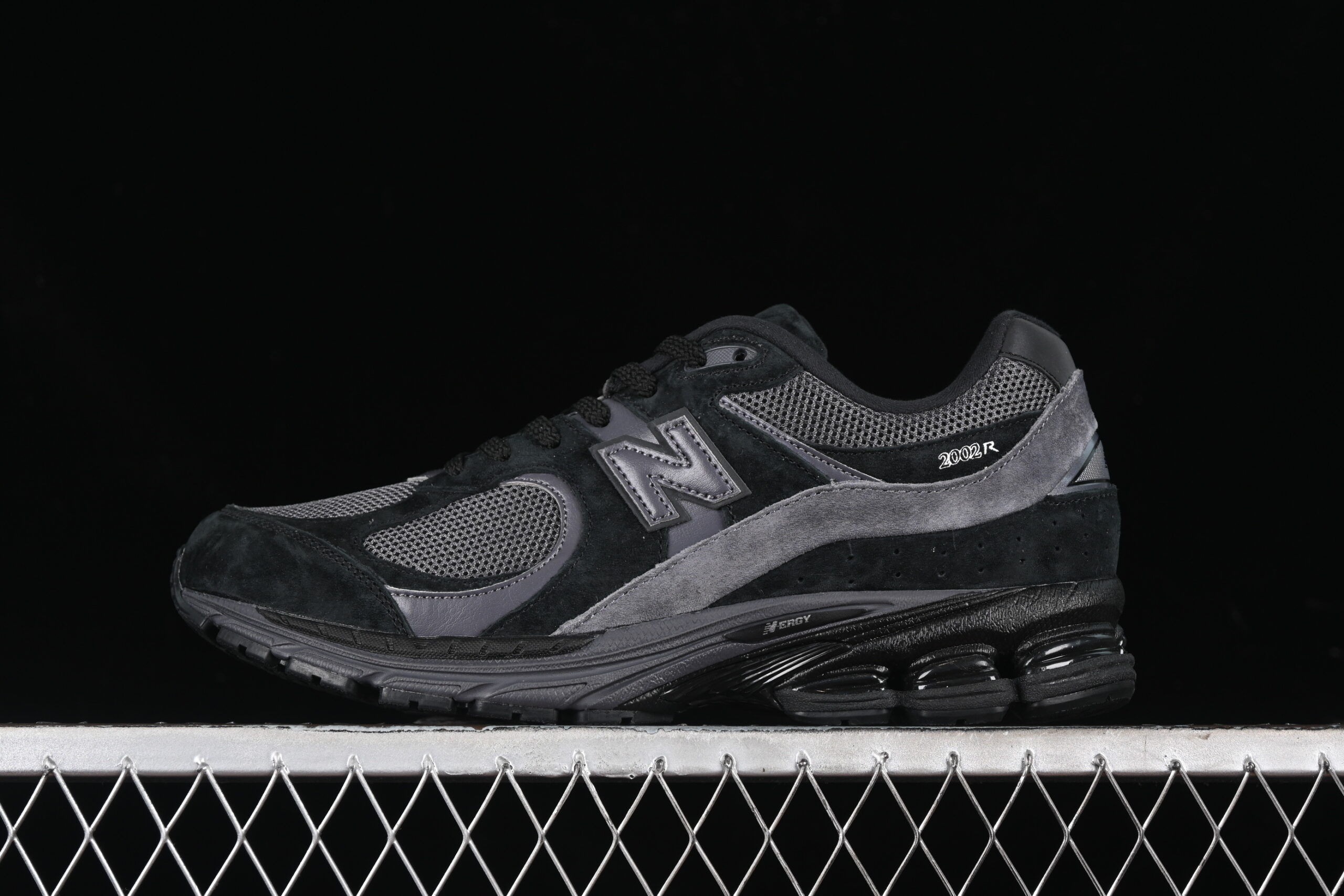 X Version New Balance WL2002 Retro Casual Running Shoes M2002RBL