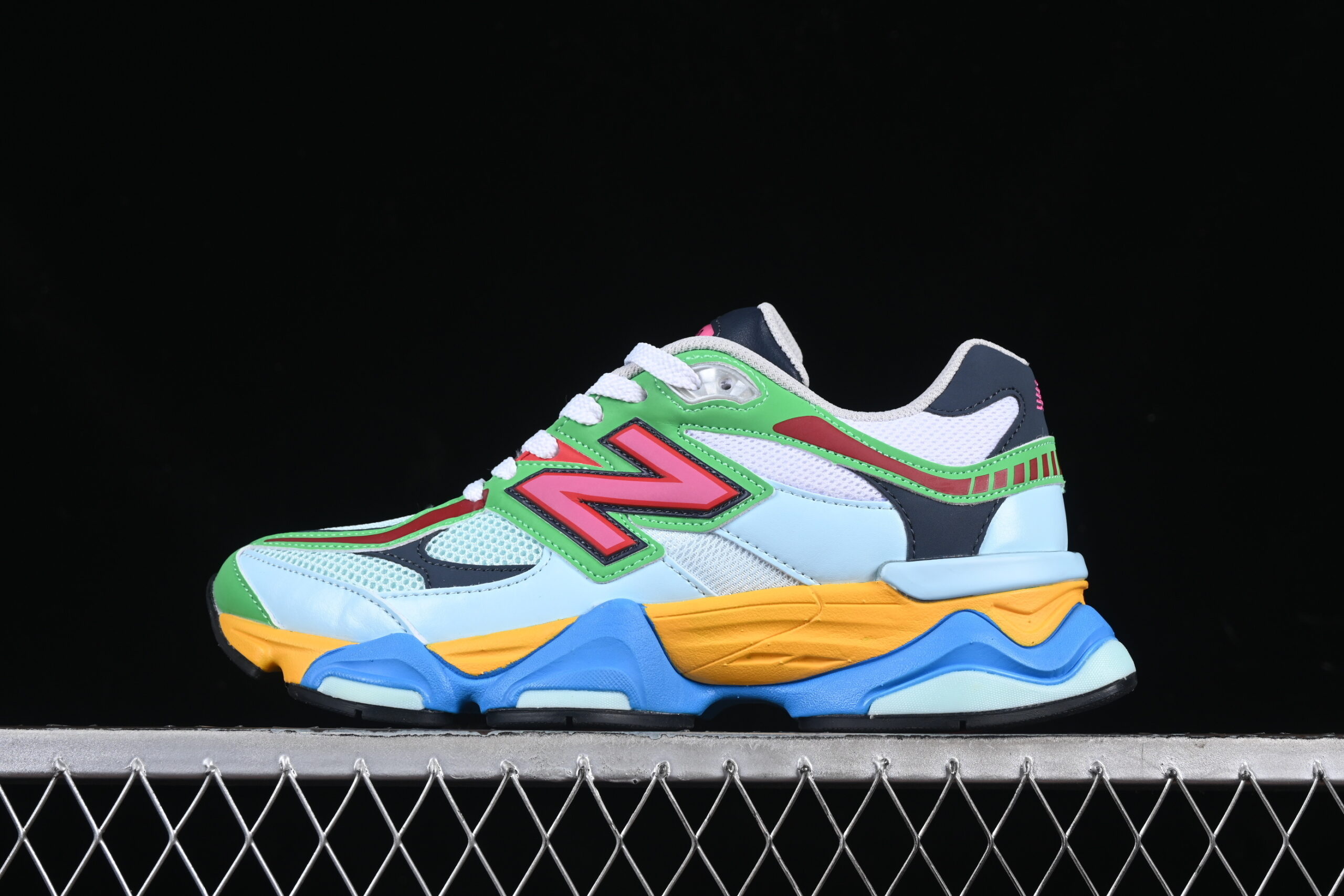 F Version New Balance NB9060 Retro Casual Sports Running Shoes U9060NBN