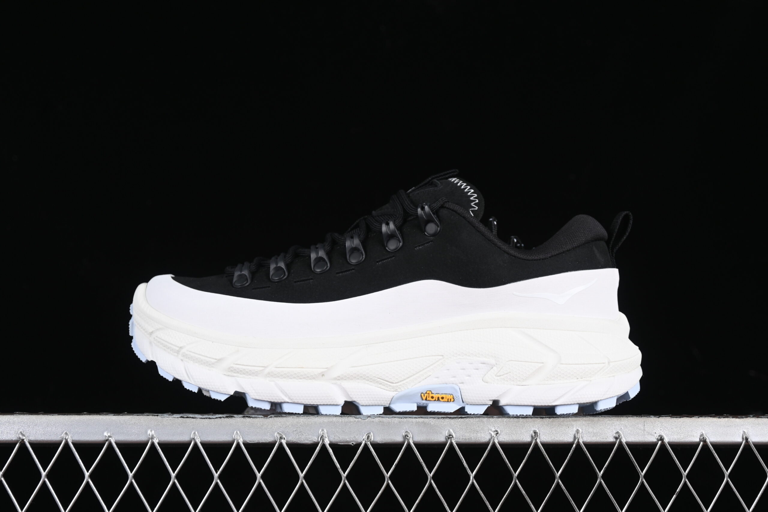 HOKA ONE ONE Hidden Characters Tor Summit 2 Low Top Outdoor 1157070 SWW
