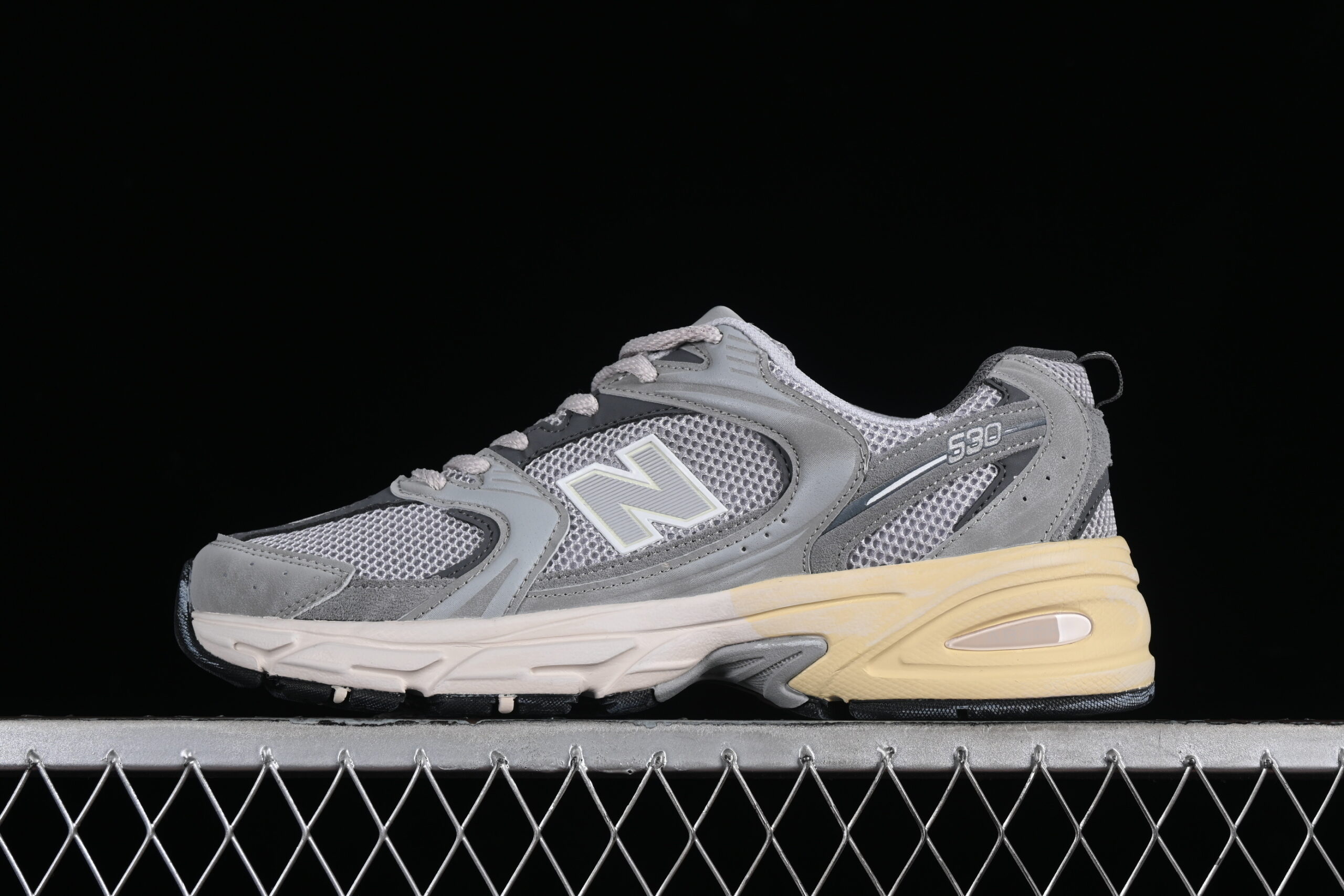 New Balance NB530 Series Retro Casual Running Shoes MR530TG