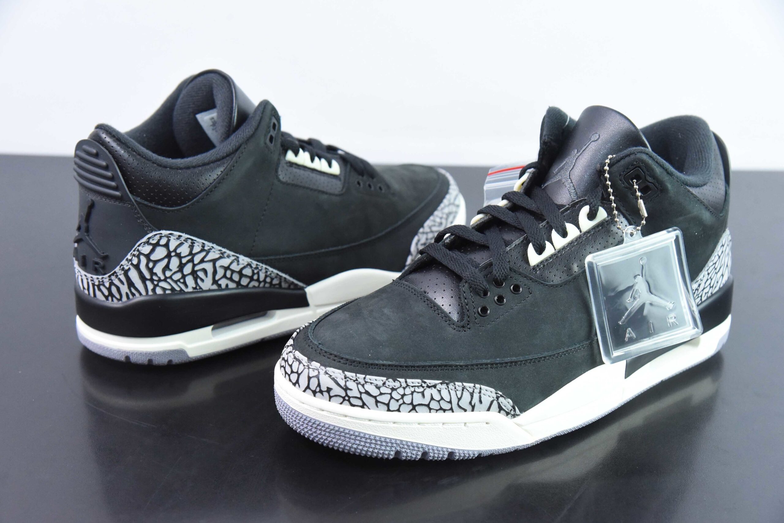 YIZ51237158 Nike AJ3 Retro Black 2.0 CK9246-001